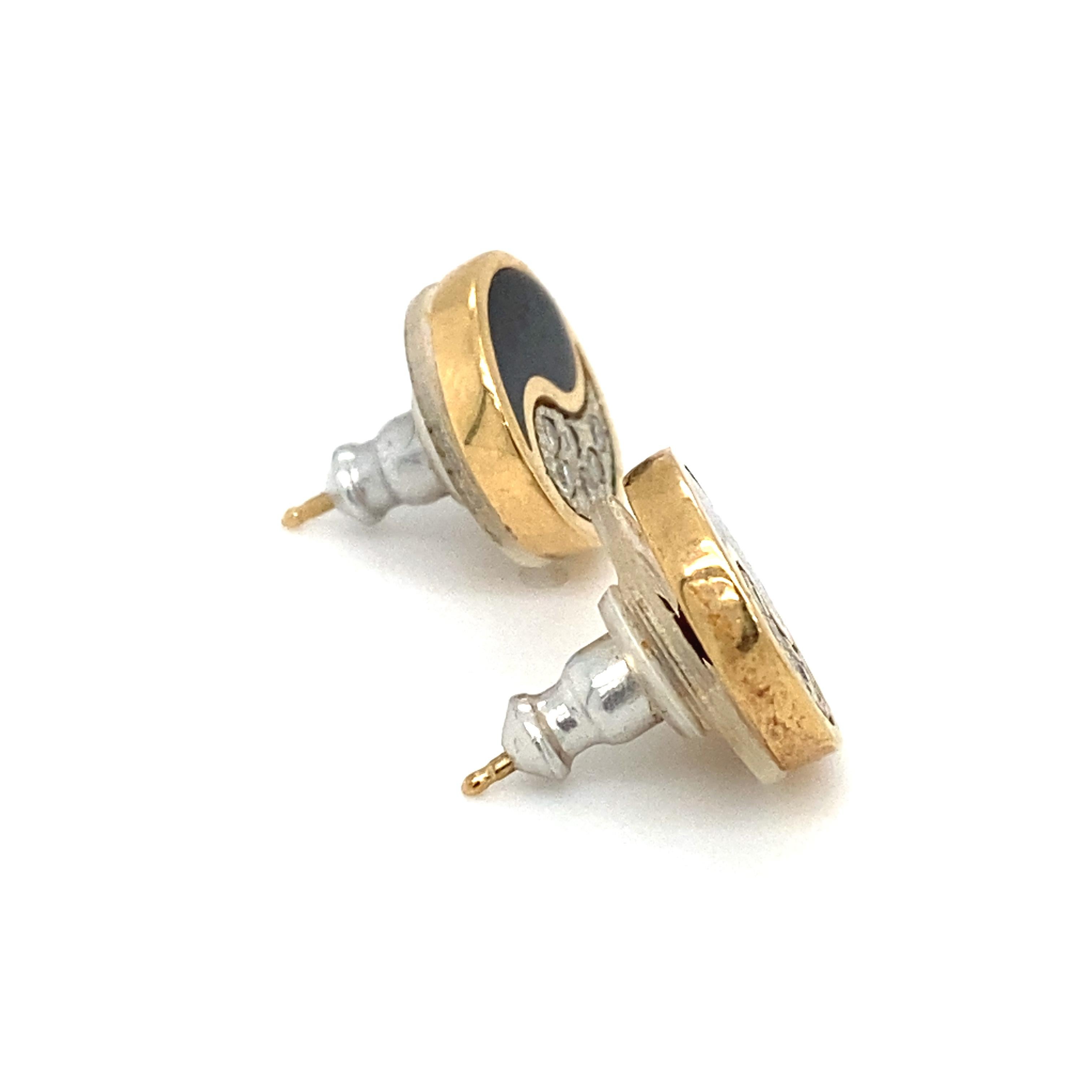 Round Cut Hawaiian Black Coral and Diamond Yin-Yang Stud Earrings in 14 Karat Yellow Gold For Sale