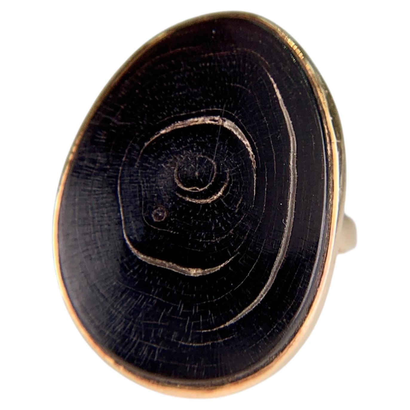 Hawaiian Black Coral Slice Ring 14k Yellow Gold For Sale