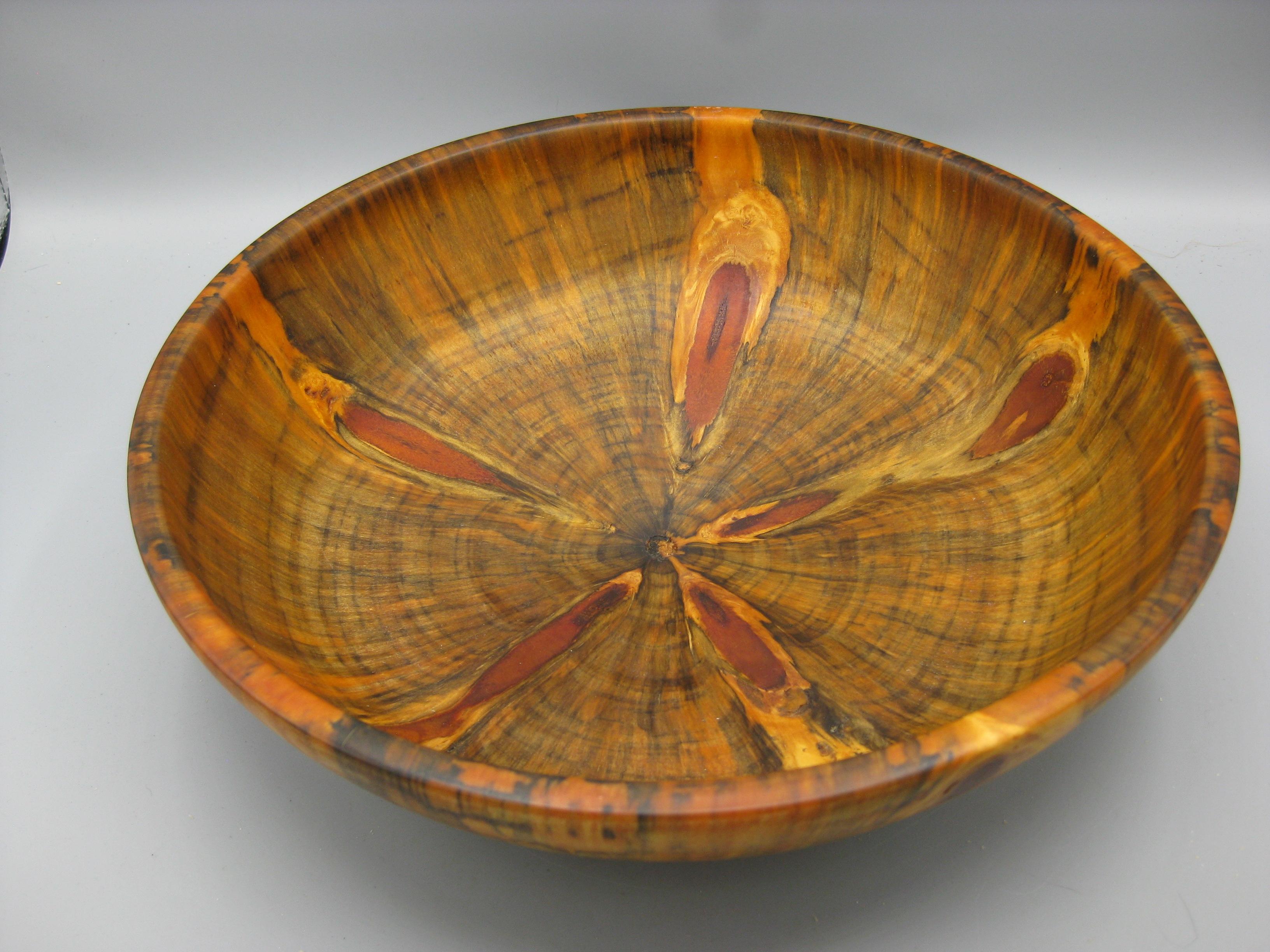 Hawaiian Hawaii Norfolk Pine Turned Wood Centerpiece Fruit Bowl Signed! 11 1/4