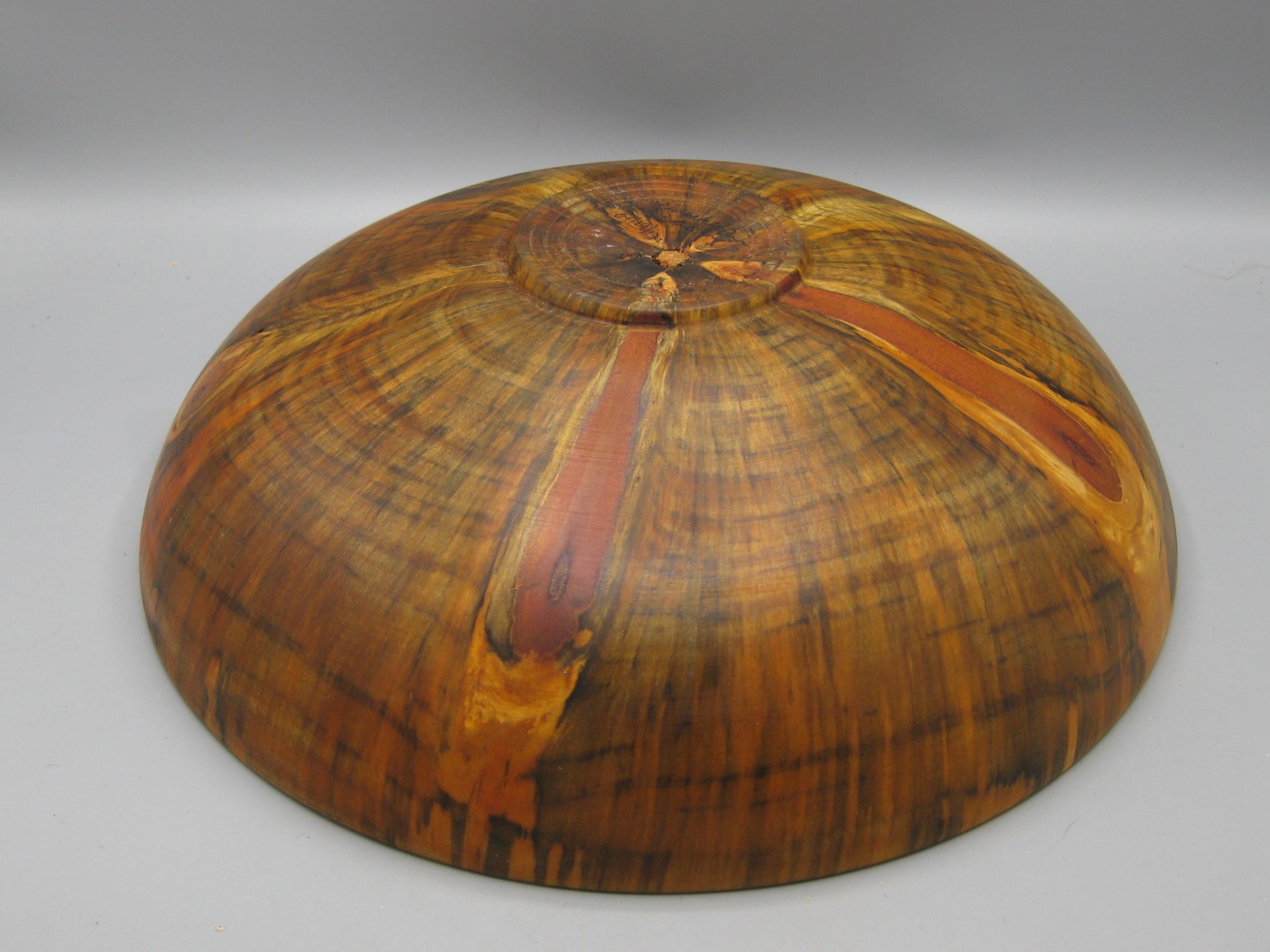 Hawaiian Hawaii Norfolk Pine Turned Wood Centerpiece Fruit Bowl Signed! 11 1/4