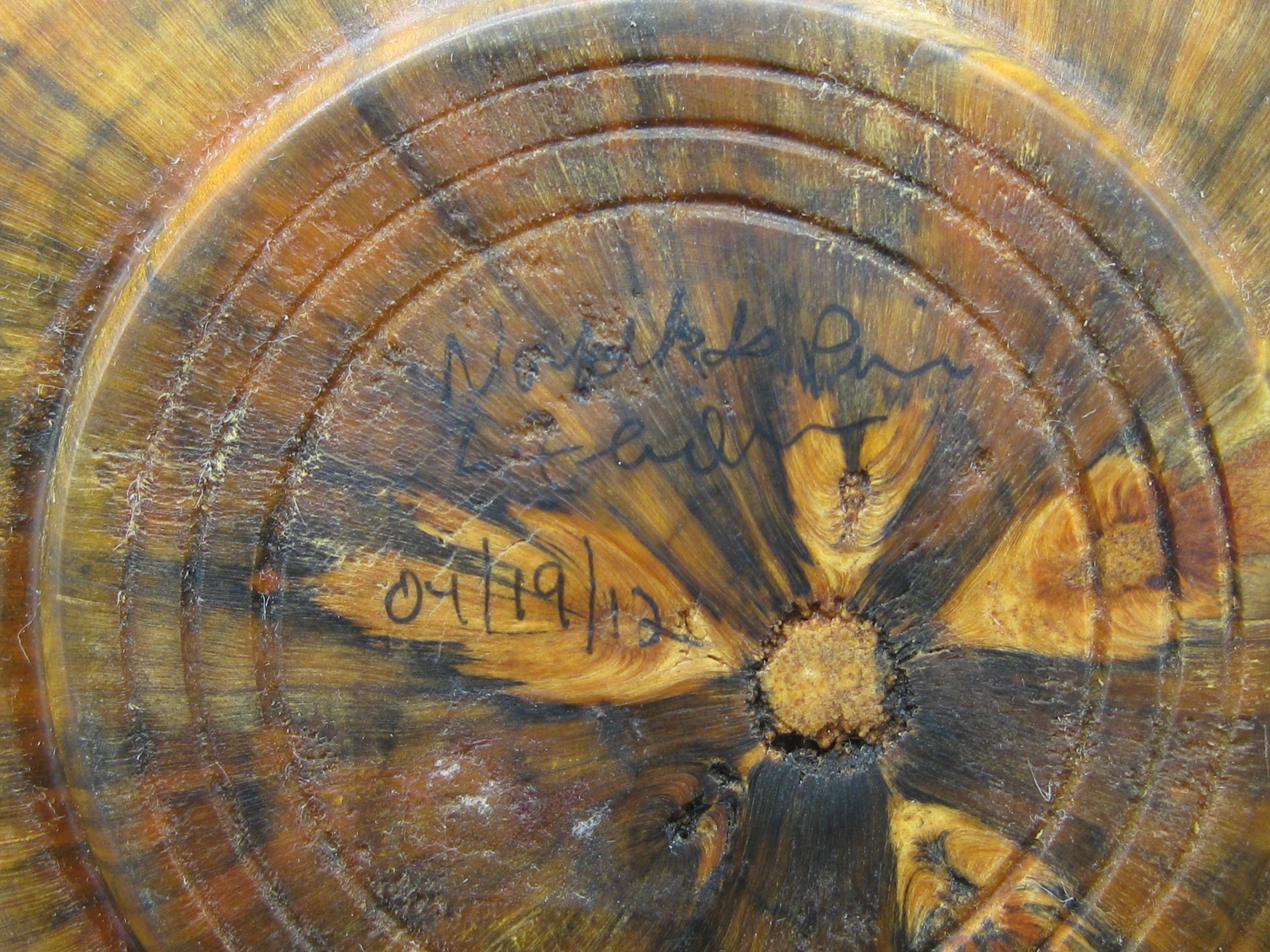 Hawaiian Hawaii Norfolk Pine Turned Wood Centerpiece Fruit Bowl Signed! 11 1/4