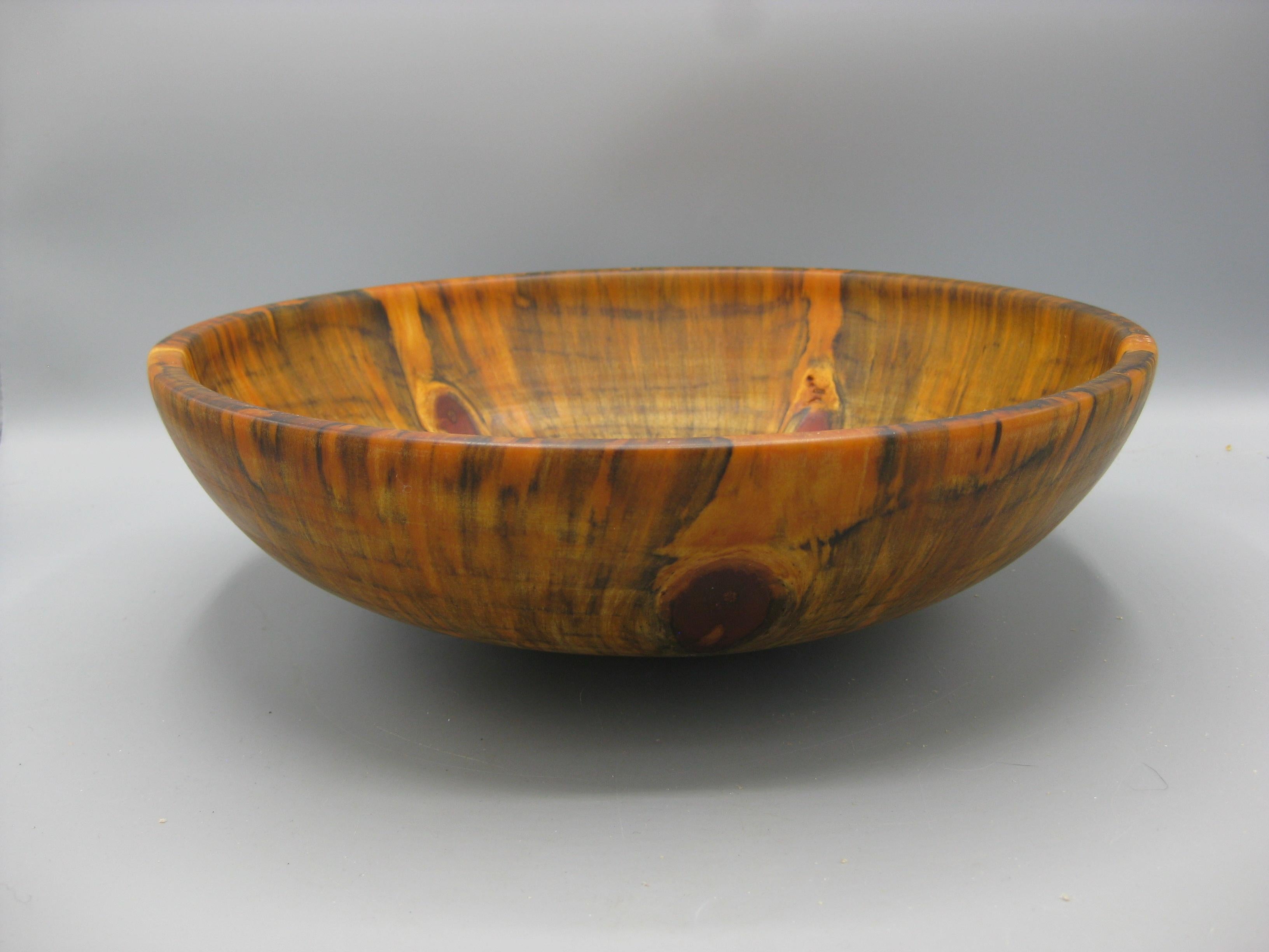 Hawaiian Hawaii Norfolk Pine Turned Wood Centerpiece Fruit Bowl Signed! 11 1/4