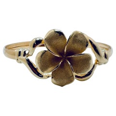 Hawaiian Plumeria Flower Bangle