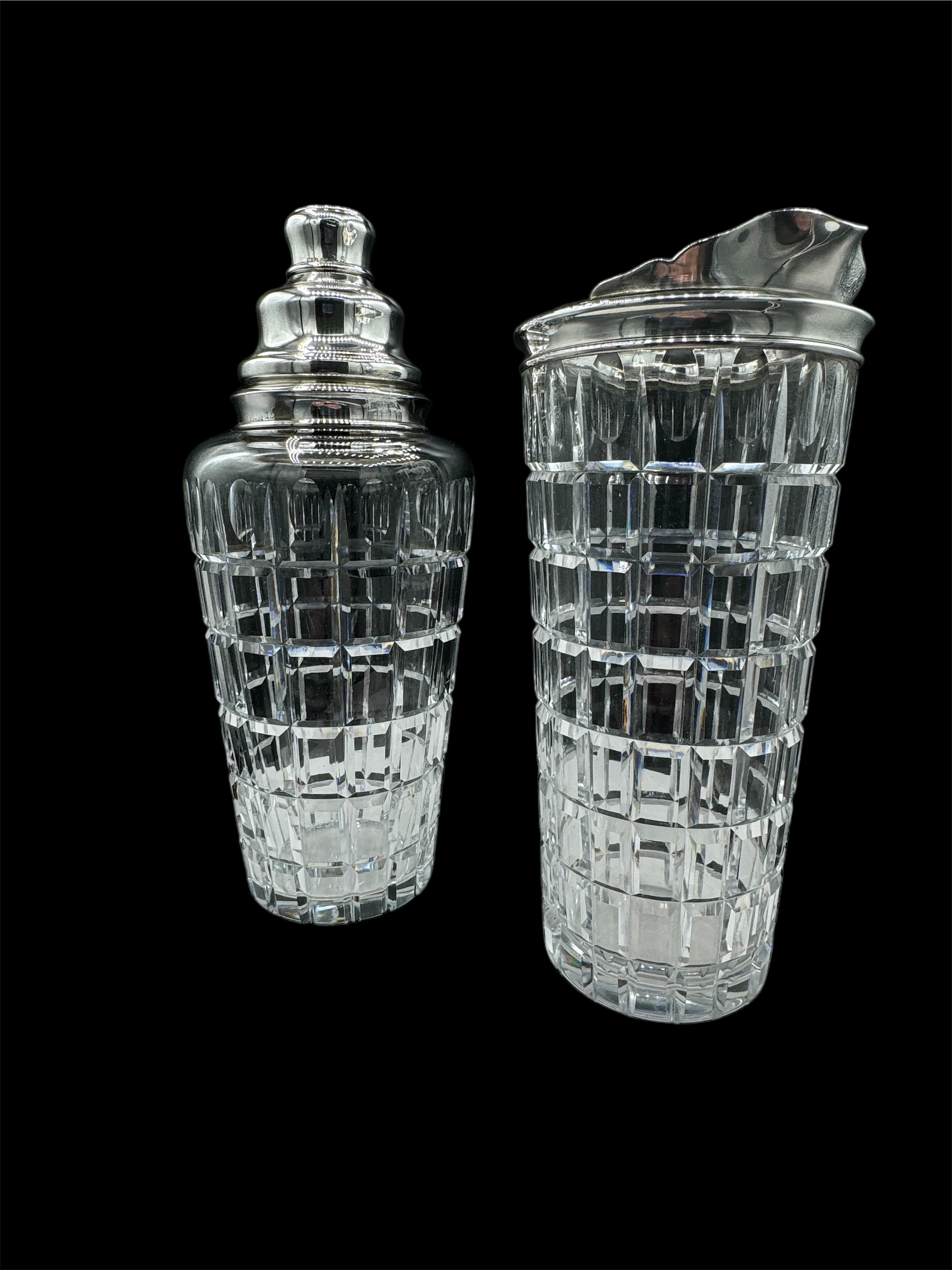 Coctelera y jarra de cristal tallado Hawkes Chapado en plata en venta
