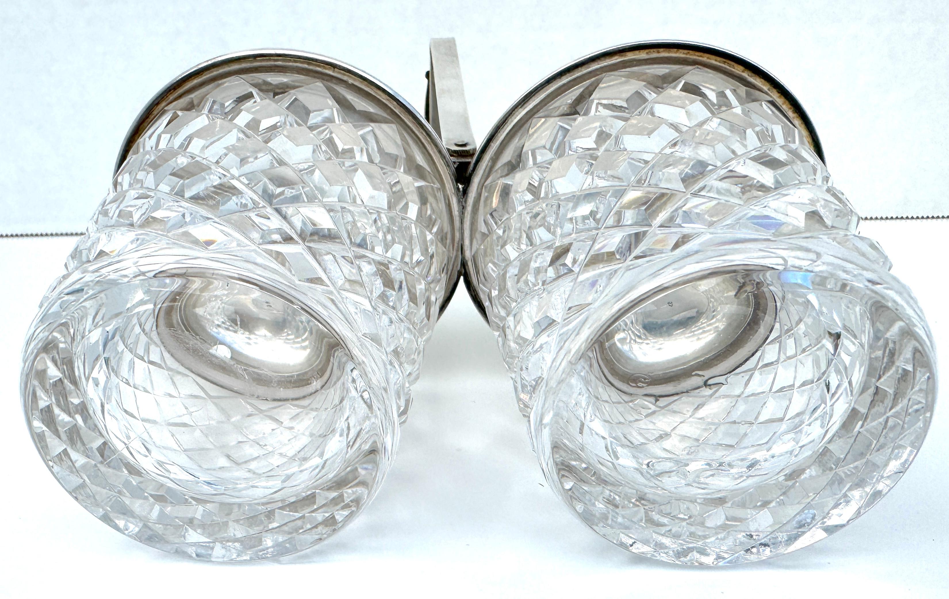Argent sterling Serveur Hawkes en argent sterling alternant charnière et verre taillé olive et torsionné, vers 1930 en vente