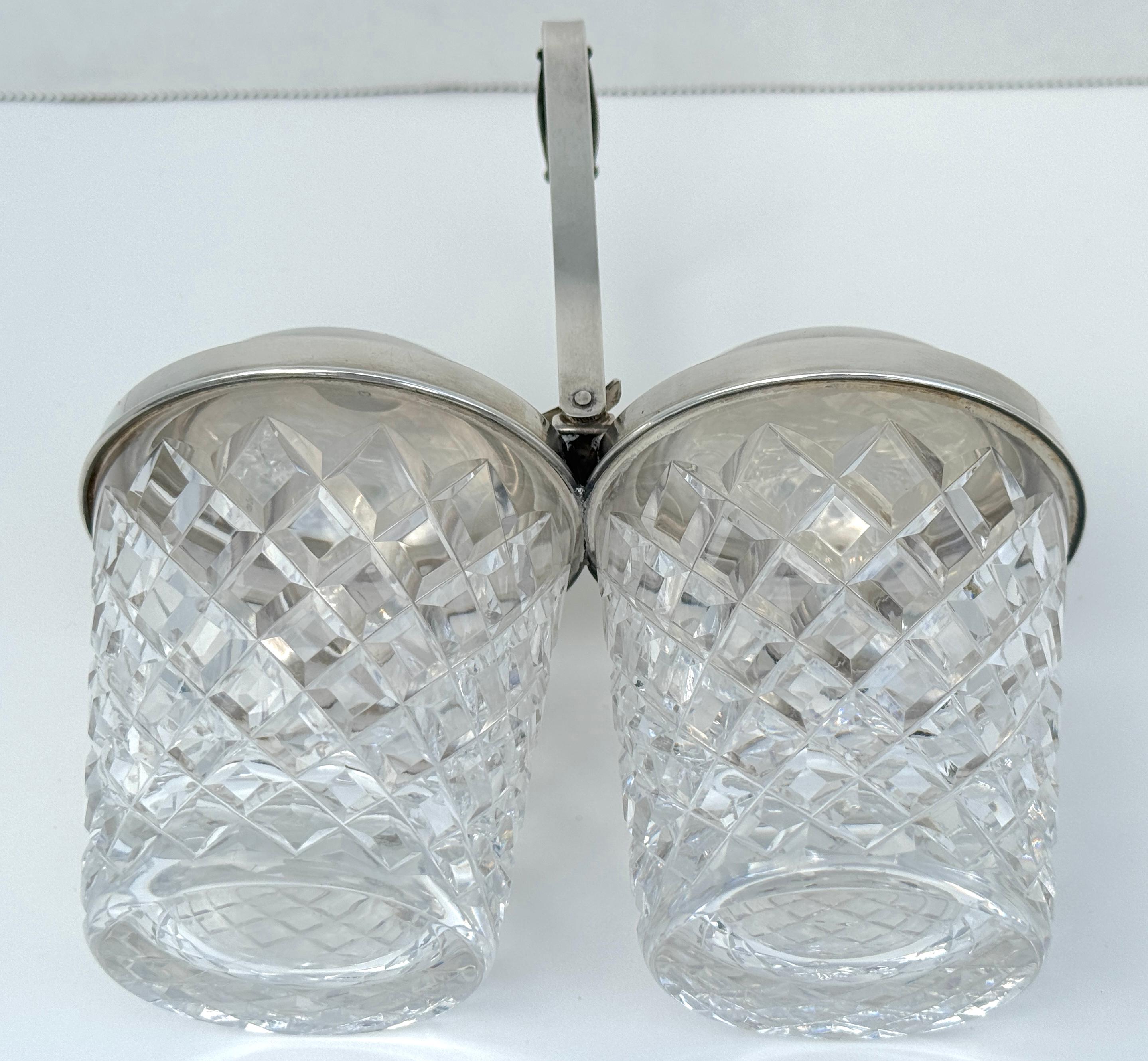 Serveur Hawkes en argent sterling alternant charnière et verre taillé olive et torsionné, vers 1930 en vente 1