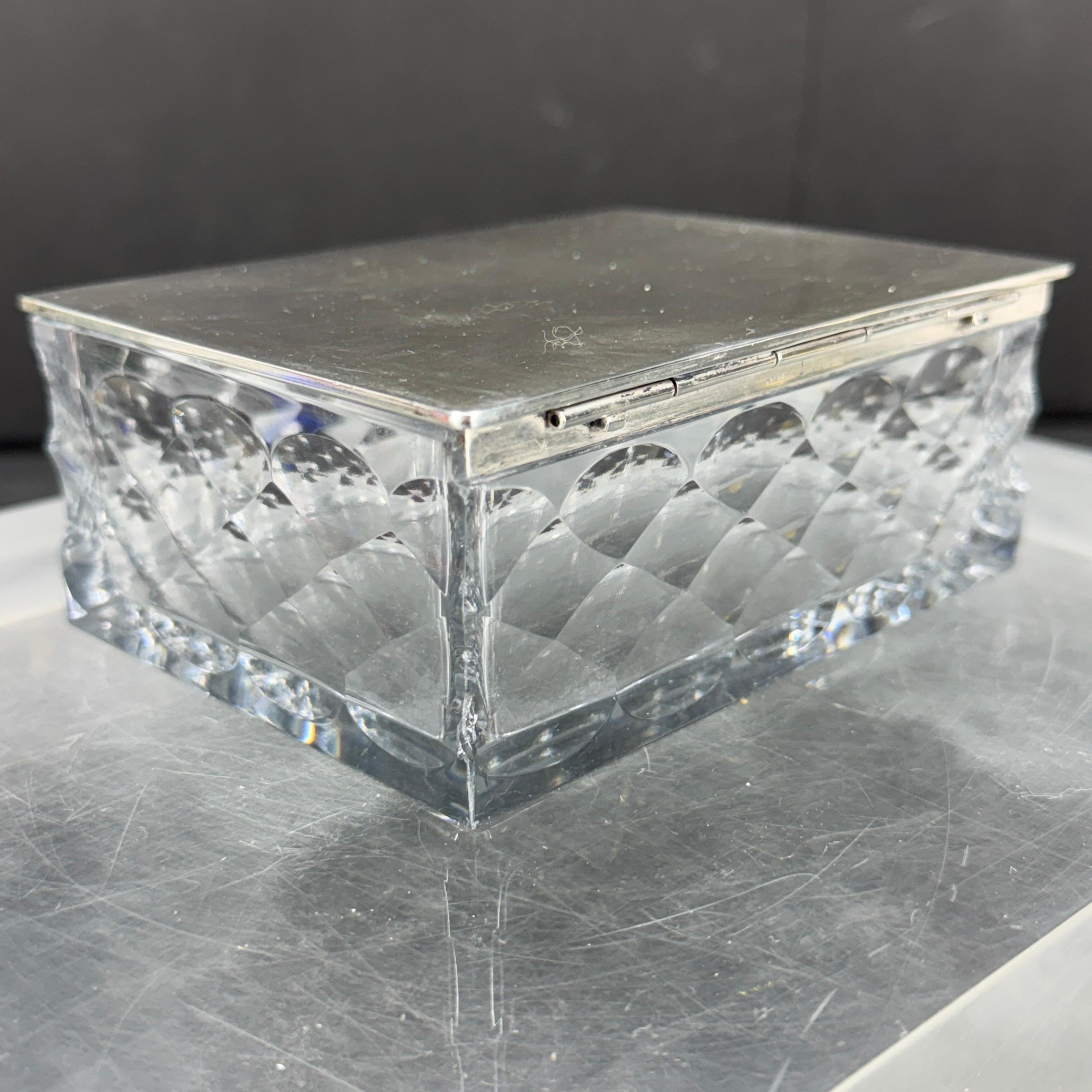 Mid-Century moderno Scatola rettangolare Hawkes in argento e cristallo, anni '50 in vendita
