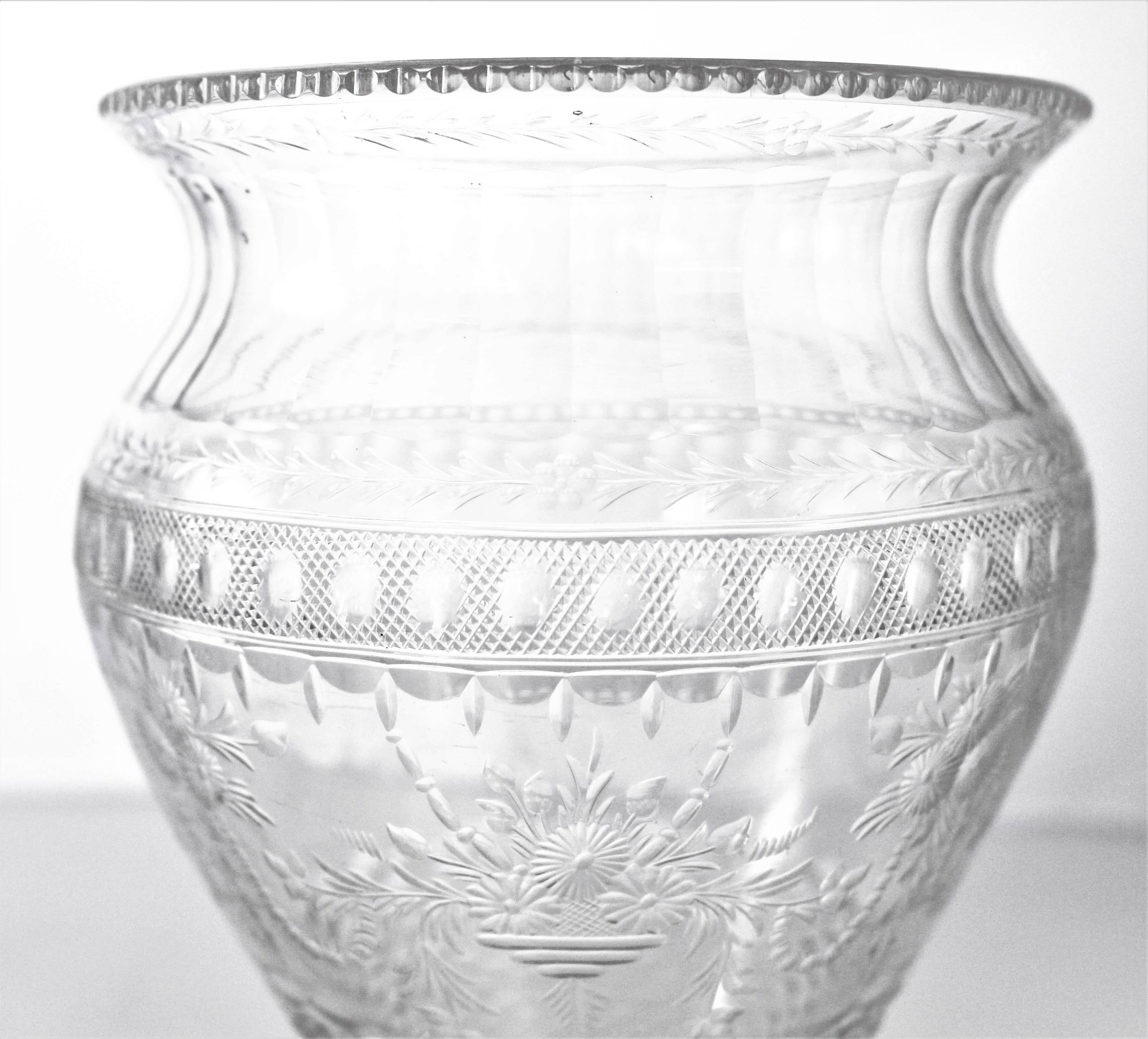 Début du 20ème siècle Vase Hawkes en argent sterling en vente