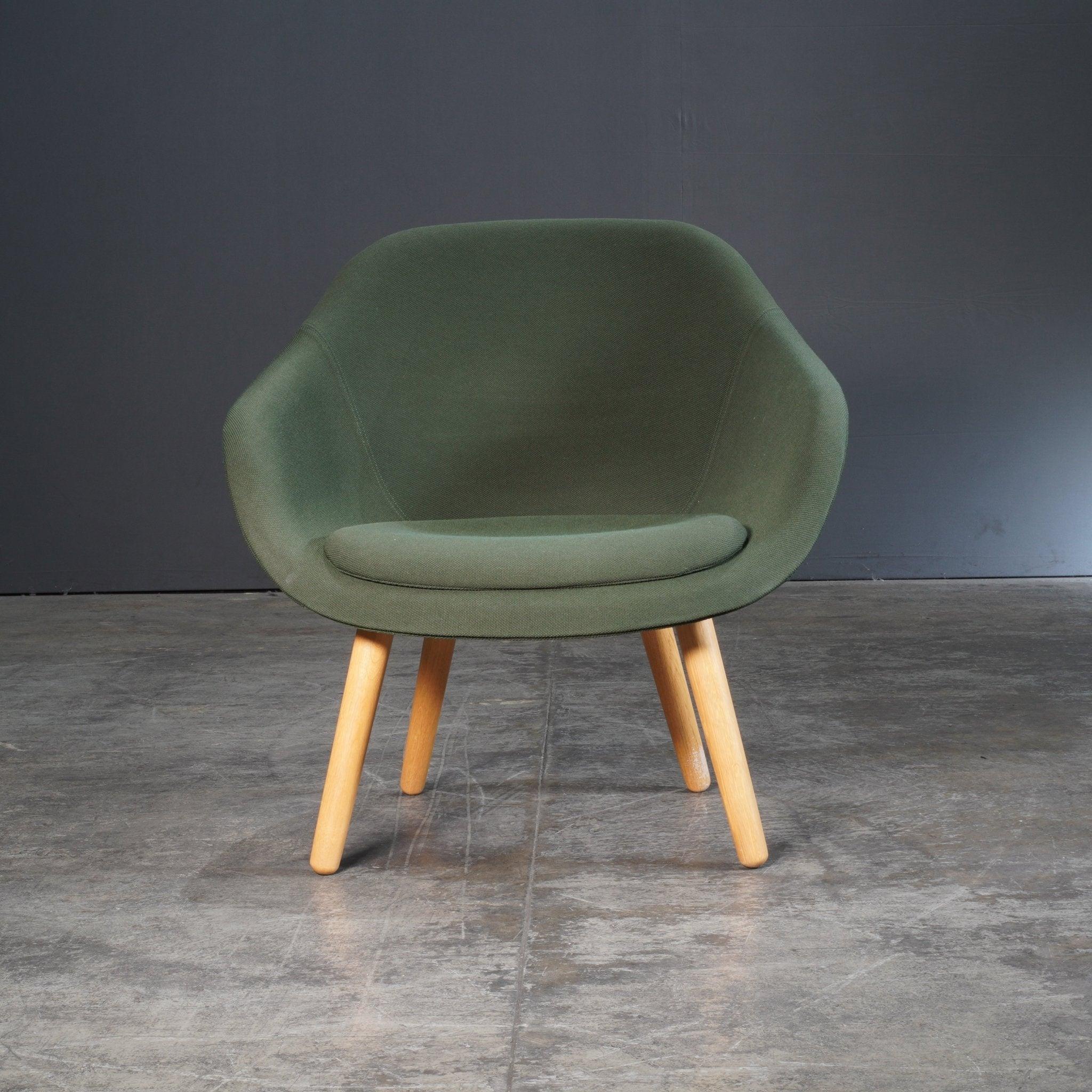 The Hay AAL 82 Lounge Chair by Hee Welling epitomizes Scandinavian sophistication with its seamless fusion of comfort and style. Featuring a refined silhouette, the chair boasts a generously padded seat and backrest upholstered in a range of