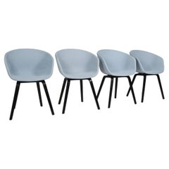 Sillas de comedor Hay modelo AAC22, de tela y roble teñido de negro