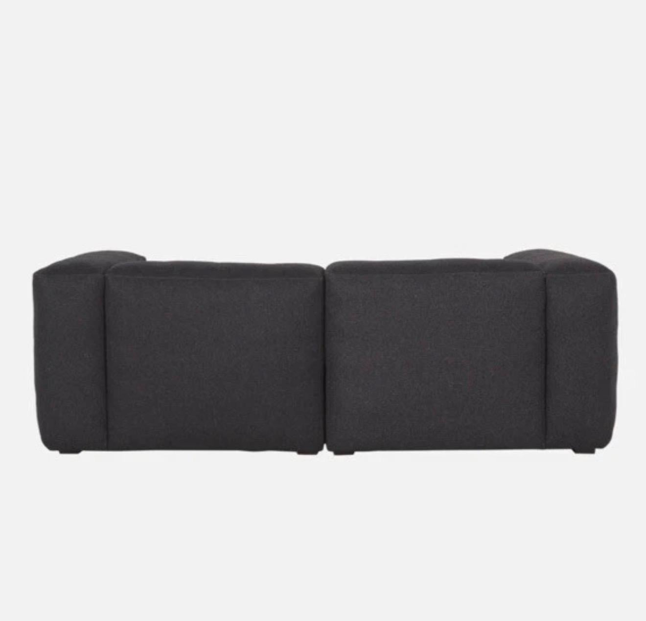 Hay ist eine Marke von Herman Miller
Versand aus unserem Lager in Los Angeles in 5 Arbeitstagen oder weniger

ÜBER DAS PRODUKT

Die Mags Soft Modular Sofa-Serie von HAY bietet ein ausgeprägtes Lounge-Gefühl mit abgerundeten Kanten und weichen