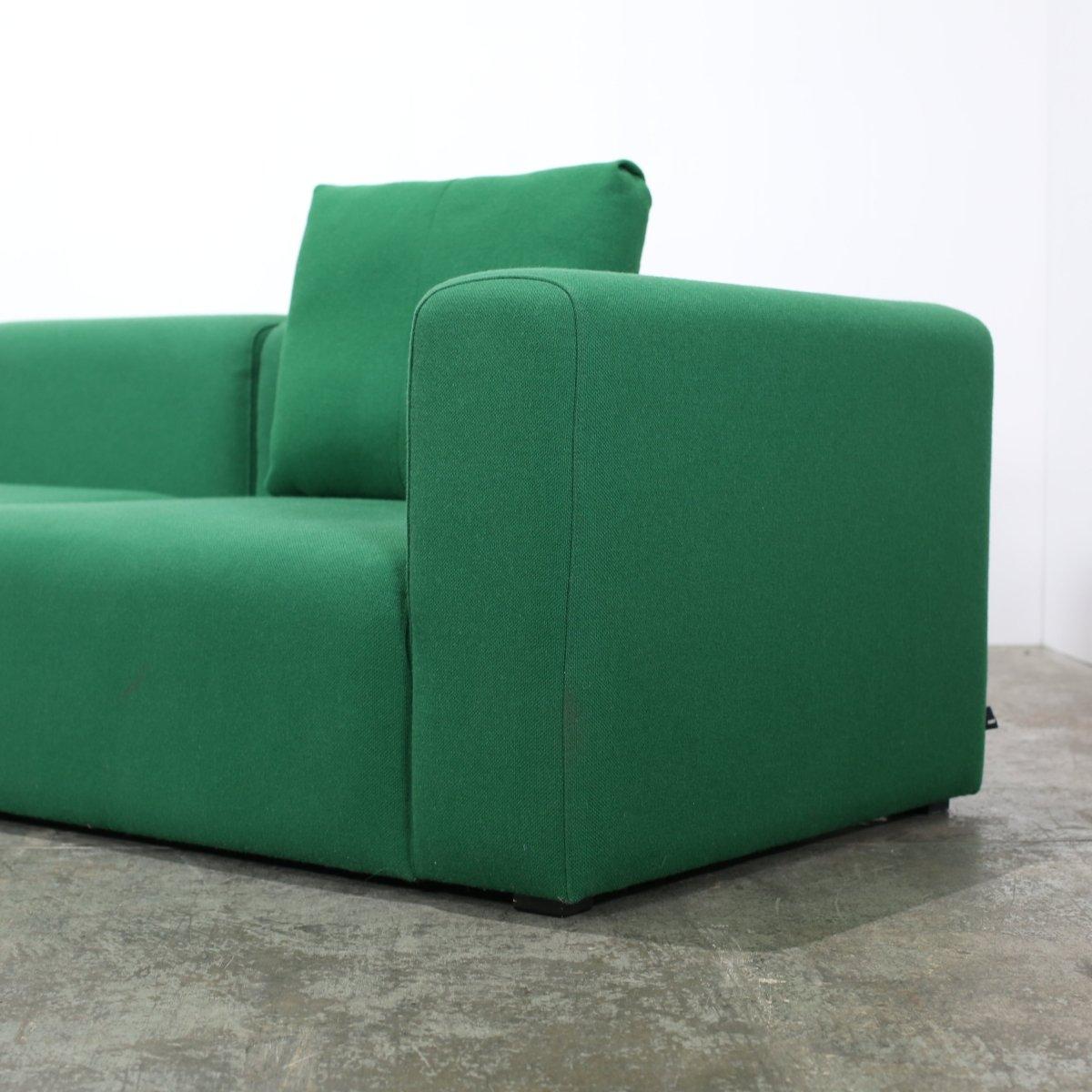 HAY Mags 2.5 Seater Sofa In Good Condition For Sale In Basildon, London