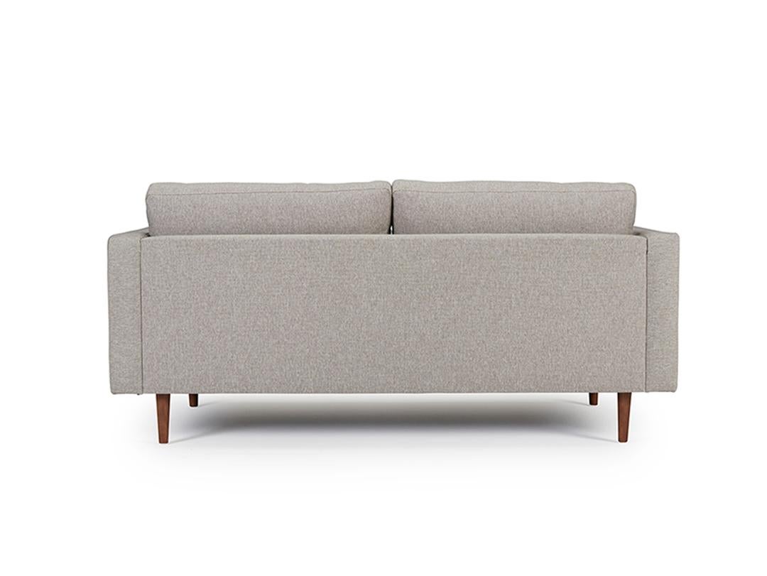 Hayche Clasico 2.5 Seater Sofa - Brown, UK, Made to Order In New Condition For Sale In Liverpool, GB