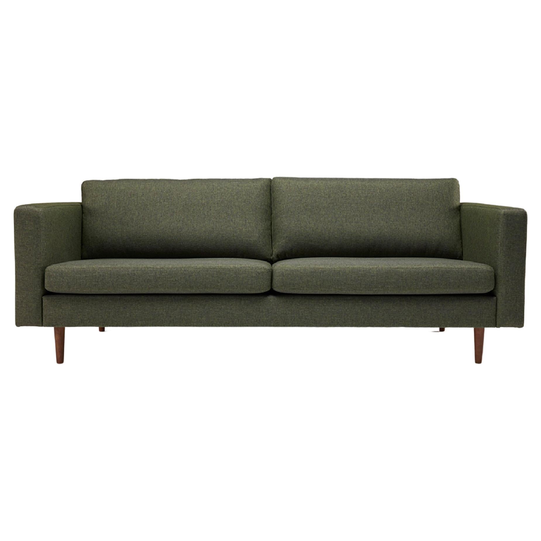 Hayche Clasico 3 Seater Sofa - Green, UK, Made to Order For Sale