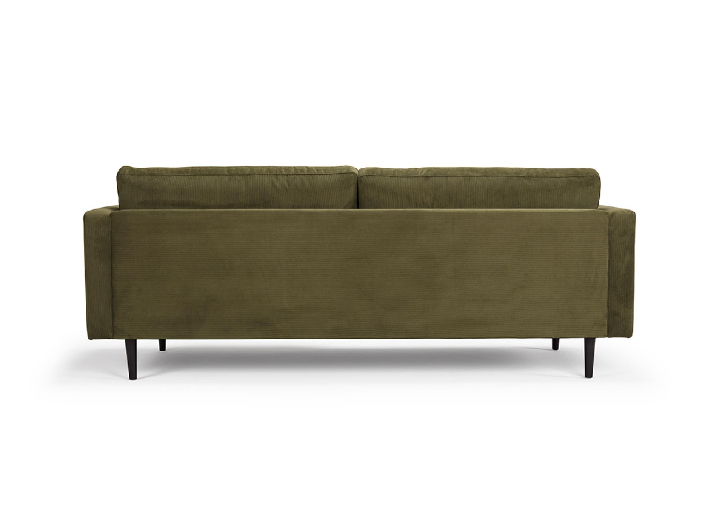 Hayche Clasico 3 Seater Sofa - Green Velvet, UK, Made to Order In New Condition For Sale In Liverpool, GB