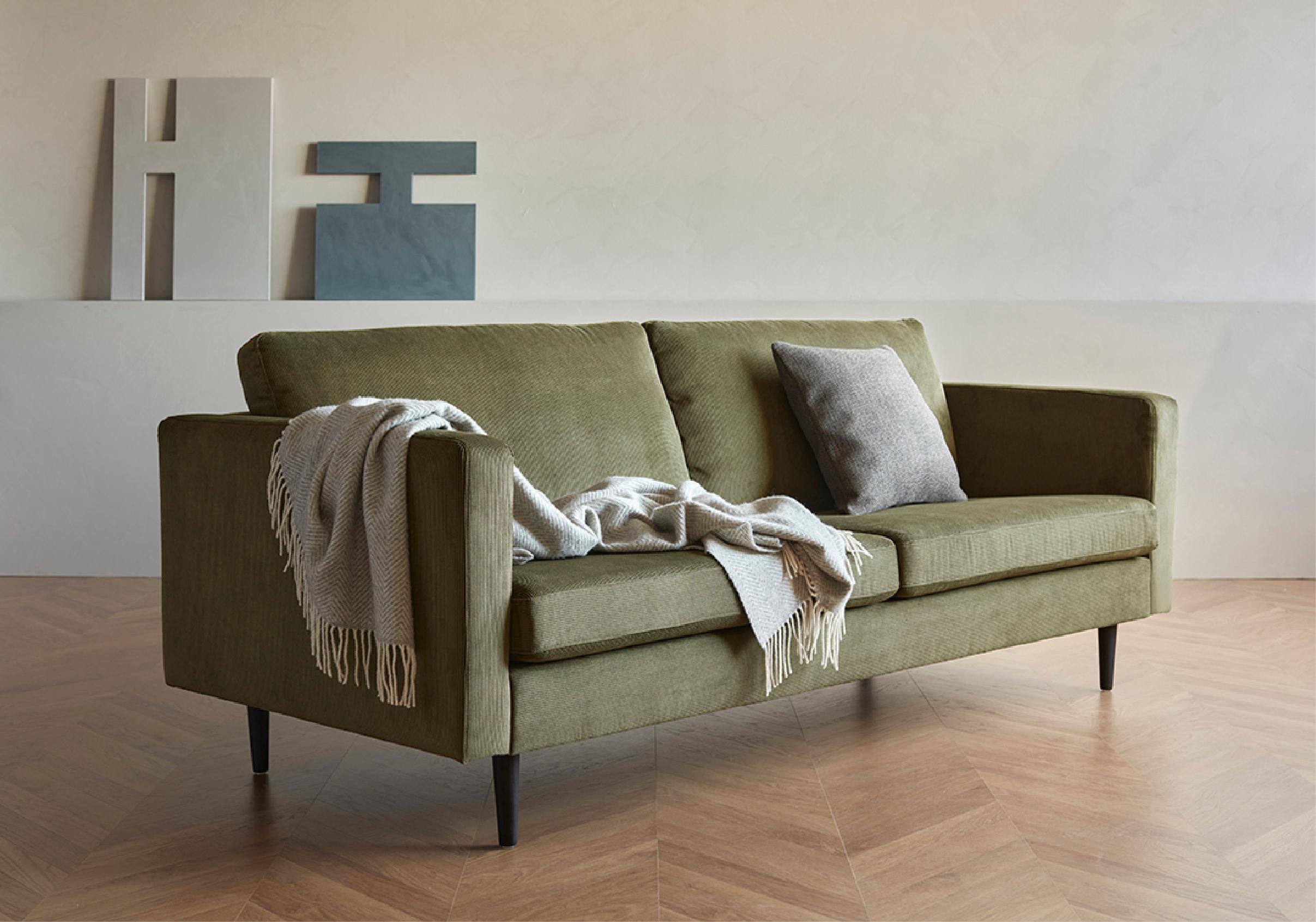 Contemporary Hayche Clasico 3 Seater Sofa - Green Velvet, UK, Made to Order For Sale