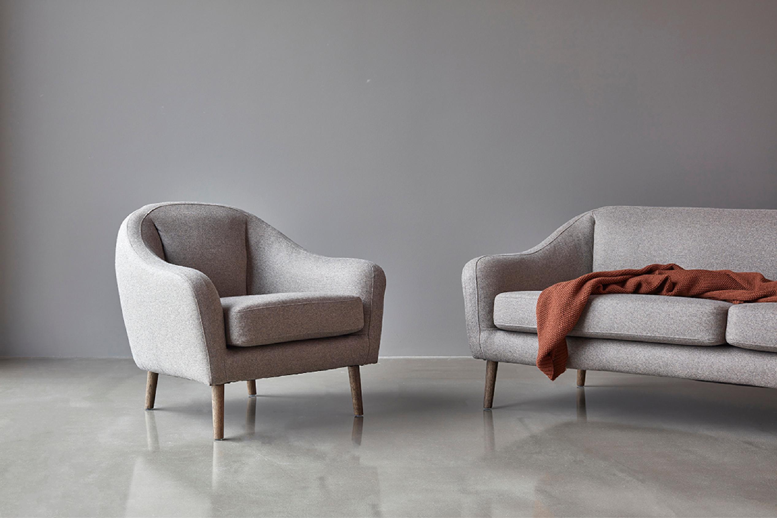 Fabric Hayche Curva 2.5 Seater Sofa - Brown, UK, Made to Order For Sale
