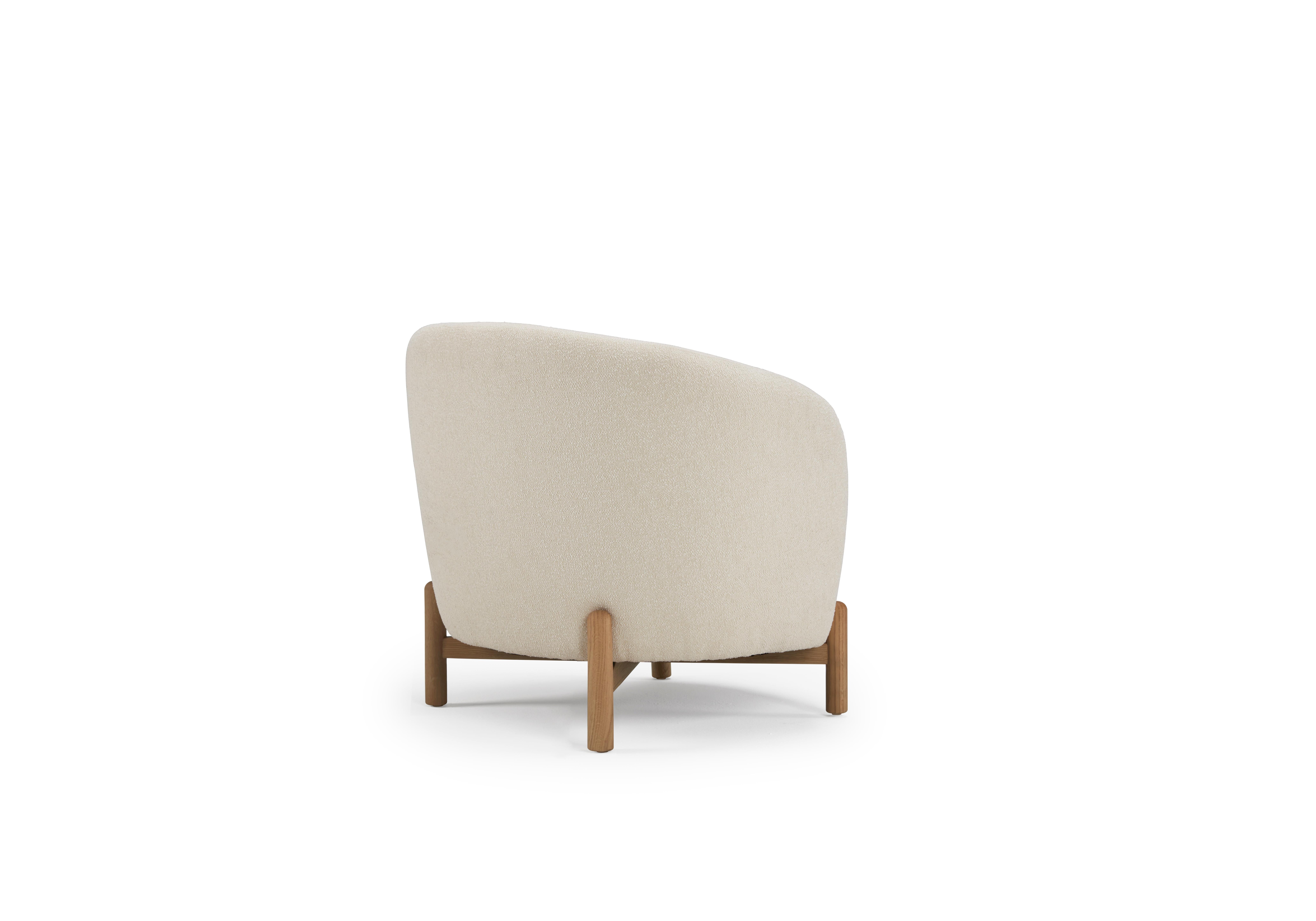 Modern Hayche Glover Armchair - Wooden Base - Crema, UK, Made to Order For Sale