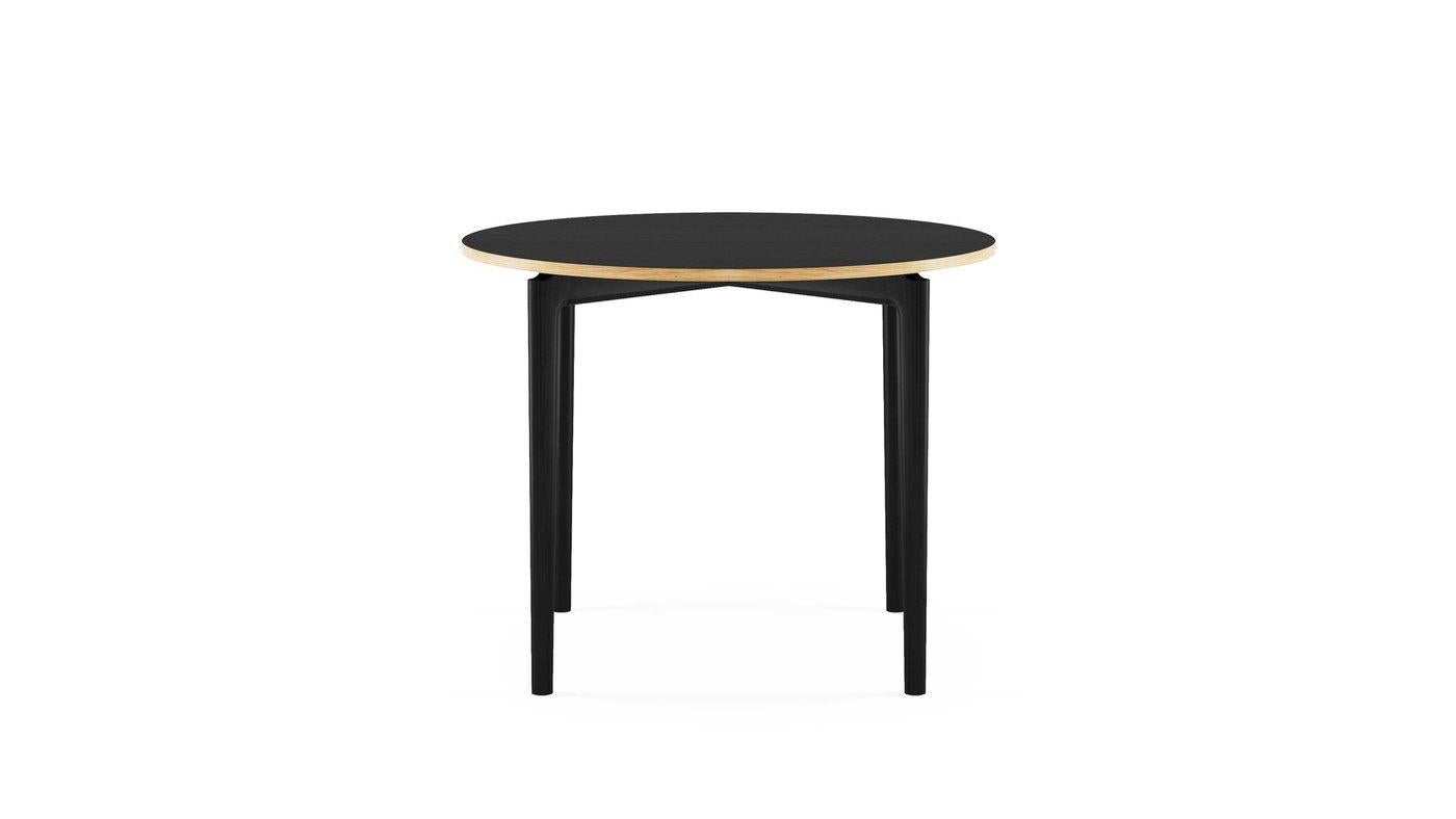 Moderne Table circulaire Hayche Kensington, teinture noire, Royaume-Uni, fabriquée sur commande en vente