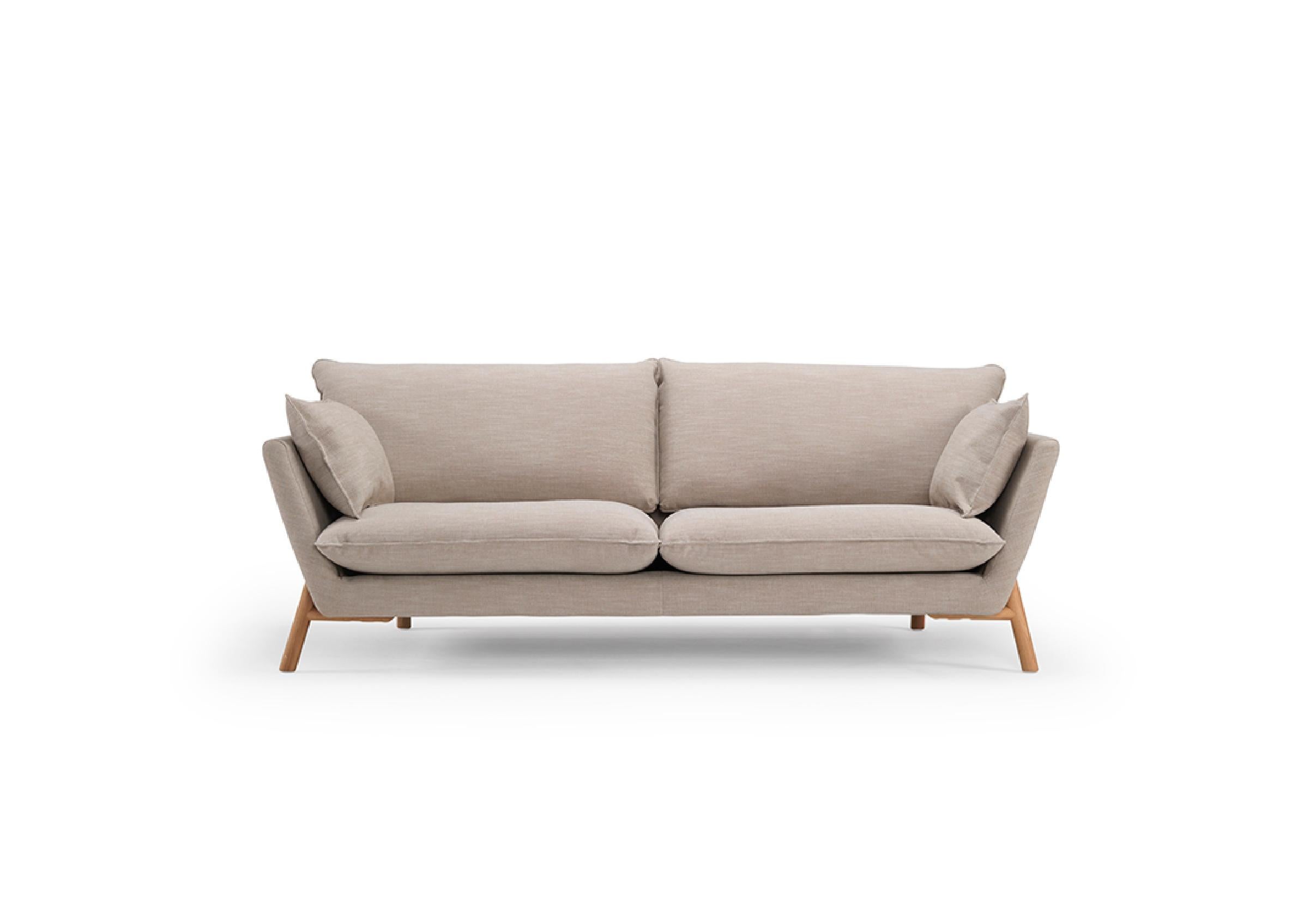 Modern Hayche Nave 2 Seater Sofa - Brown, UK, Made to Order For Sale