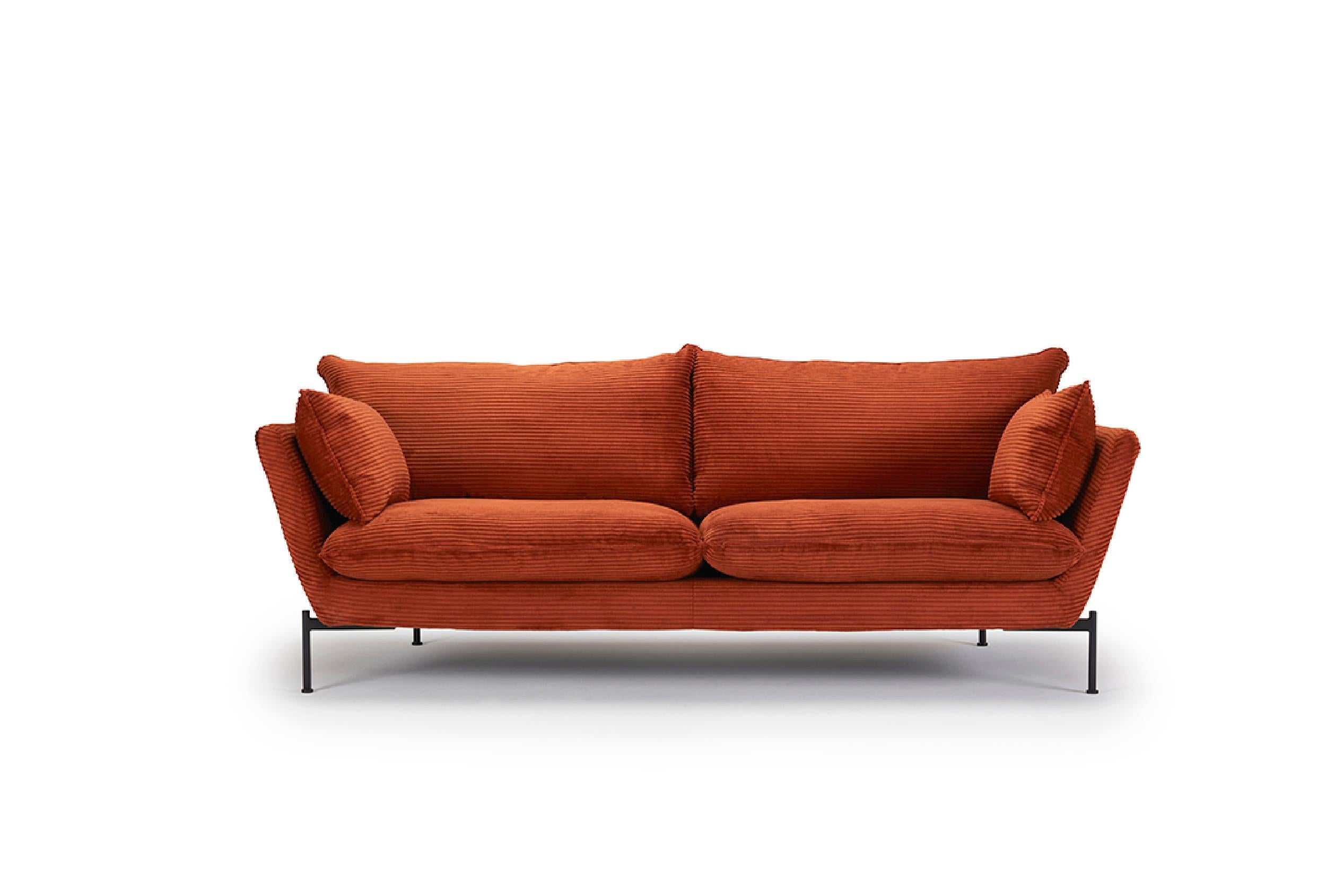 Modern Hayche Nave Lux 2 Seater Sofa - Red, UK, Made to Order For Sale