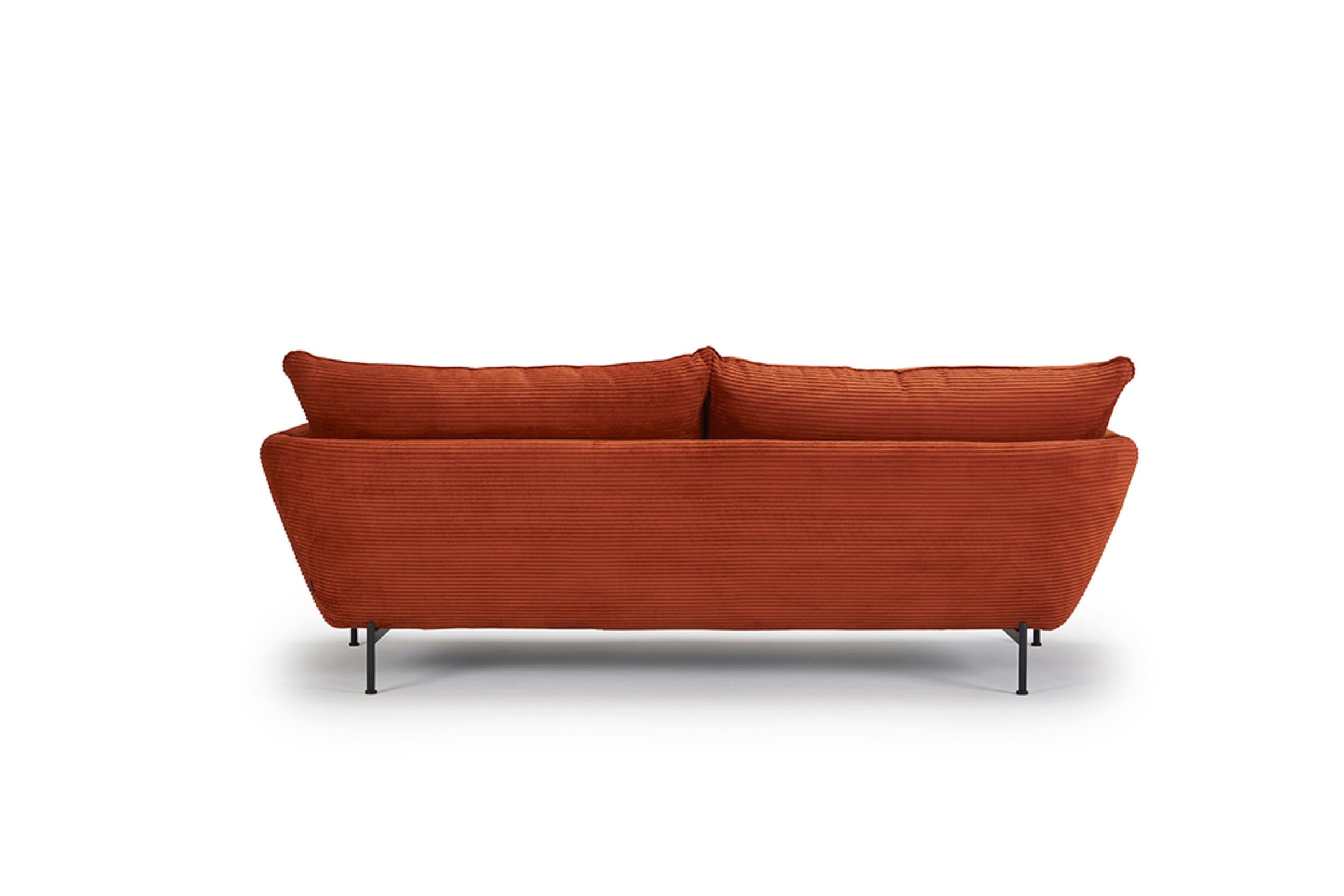 Metalwork Hayche Nave Lux 2 Seater Sofa - Red, UK, Made to Order For Sale