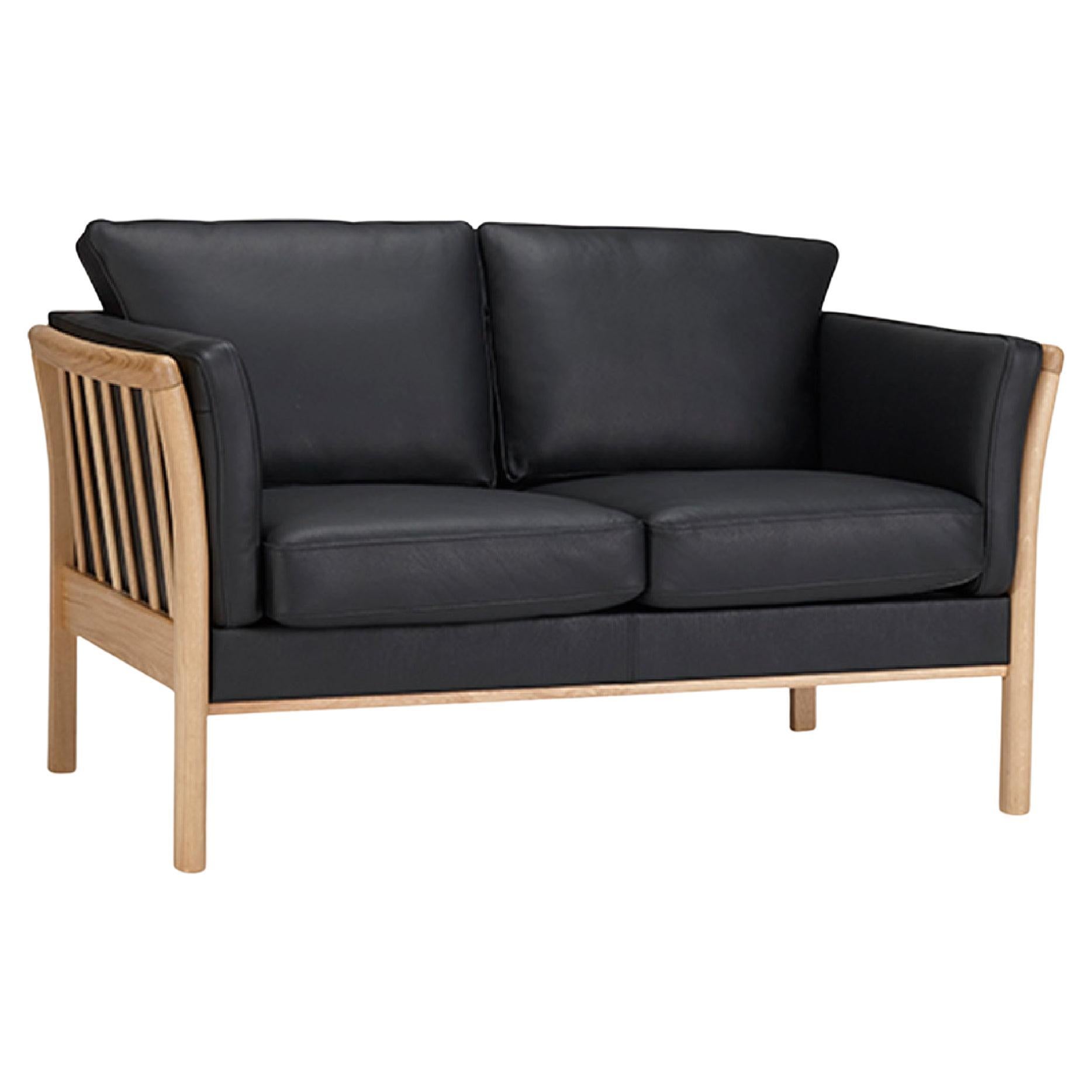  Oscar 2 Seater-Sofa von Hayche – schwarzes Leder, UK, auf Bestellung gefertigt