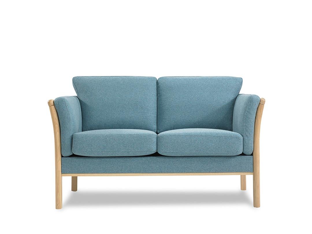 Modern  Hayche Oscar 2 Seater Sofa - Blue, UK, Made to Order For Sale