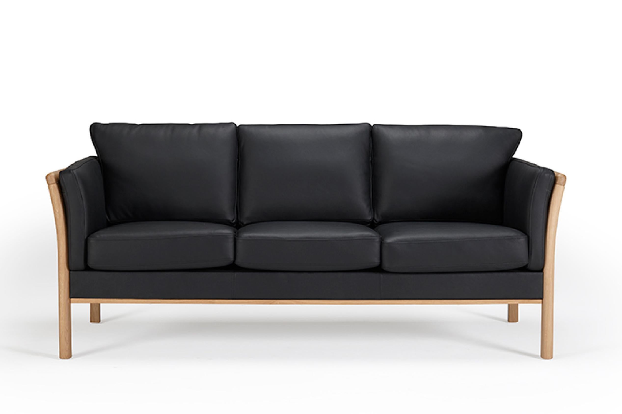 Modern Hayche Oscar 3 Seater Sofa - Black leather, UK, Made to Order For Sale