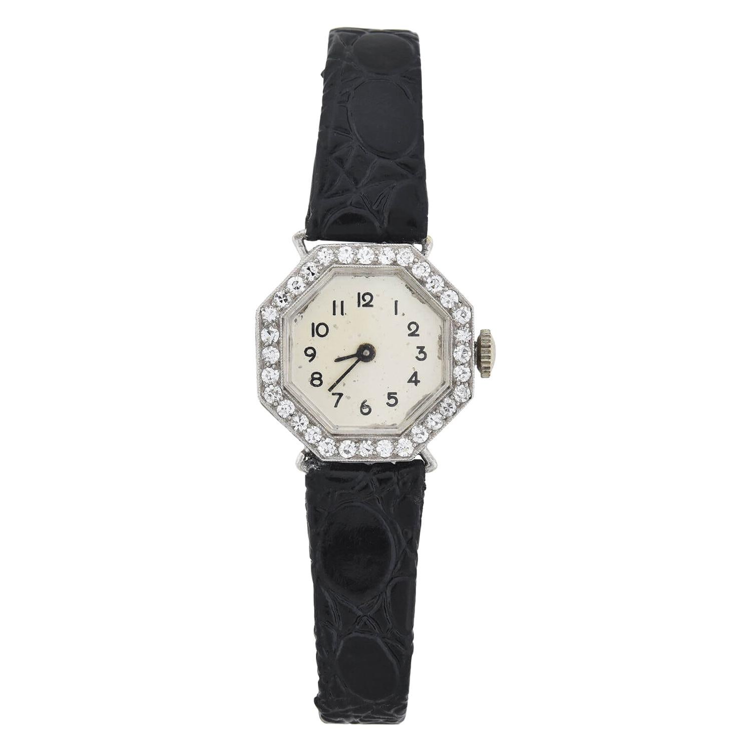 Hayden W. Wheeler & Co. Art Deco Platin-Diamant-Uhr mit Lederband im Angebot