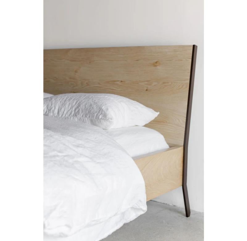 American Hayes Bed (Cal King) For Sale