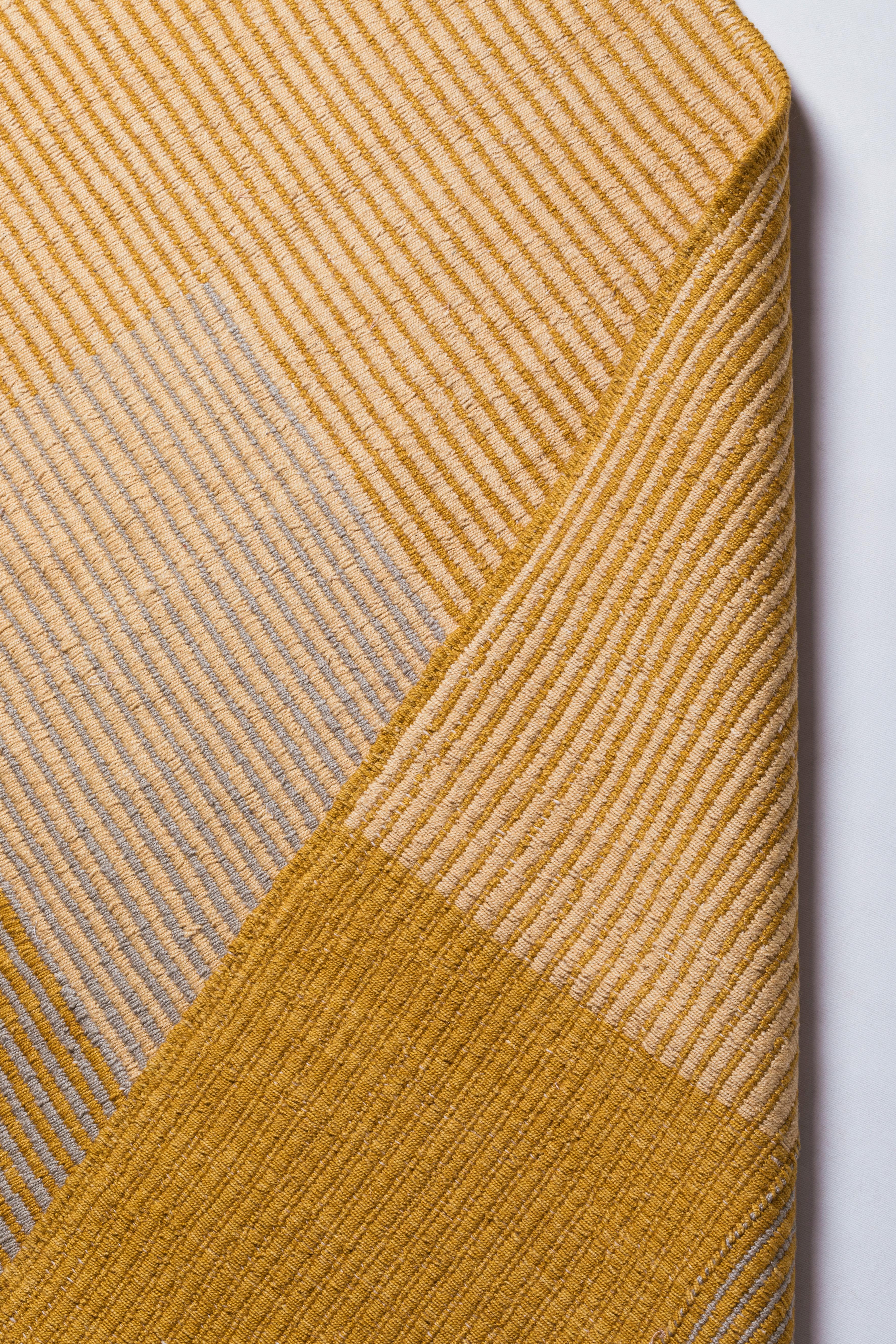 Haze Contemporary Kilim Area Rug Wool Handwoven in Yellow Small in Stock In New Condition In Istanbul, TR