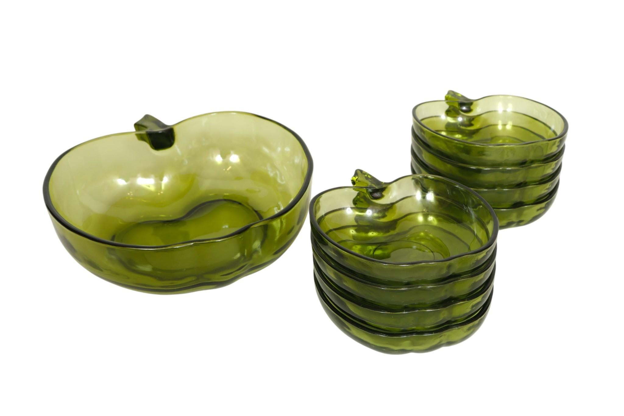 Hazel-Atlas Grüne Apfelglasschalen, 9er-Set (Rustikal) im Angebot