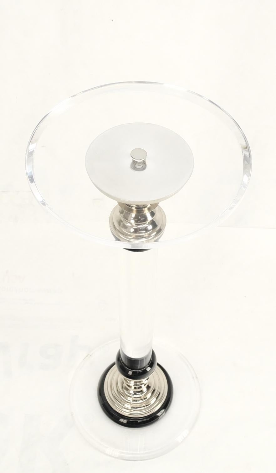 Table d'appoint Haziza à piédestal rond en lucite transparente mi-siècle moderne en vente 6