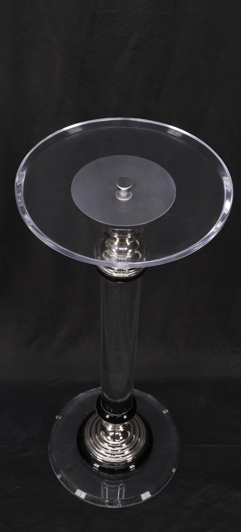 Mid Century Modern Haziza Clear Lucite Round Pedestal Side Table Stand For Sale 3