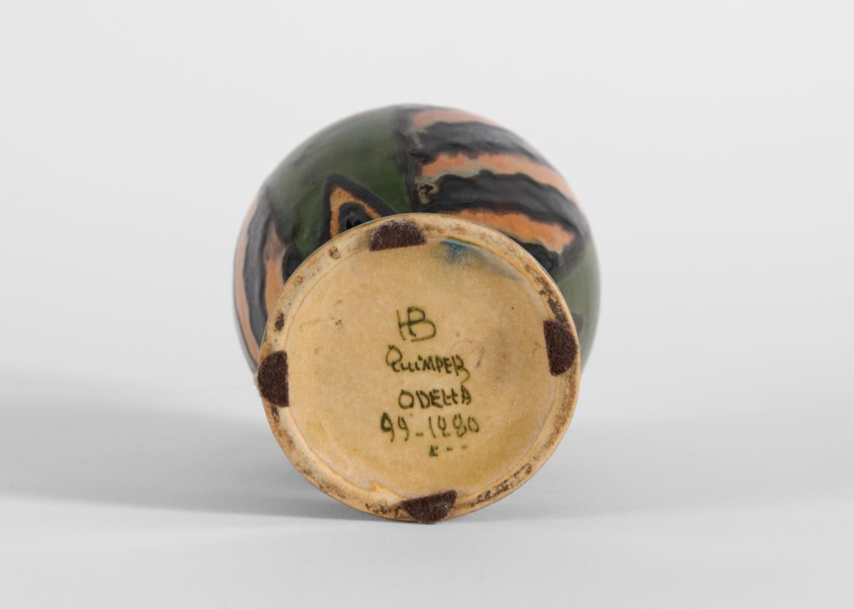 French HB Quimper Odetta, Vase with Diagonal Striped Pattern, France, Circa 1920 For Sale