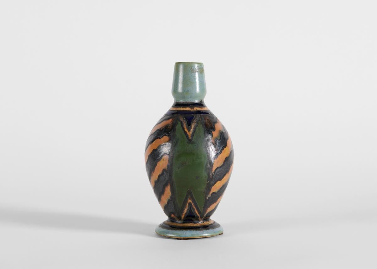 Glazed HB Quimper Odetta, Vase with Diagonal Striped Pattern, France, Circa 1920 For Sale