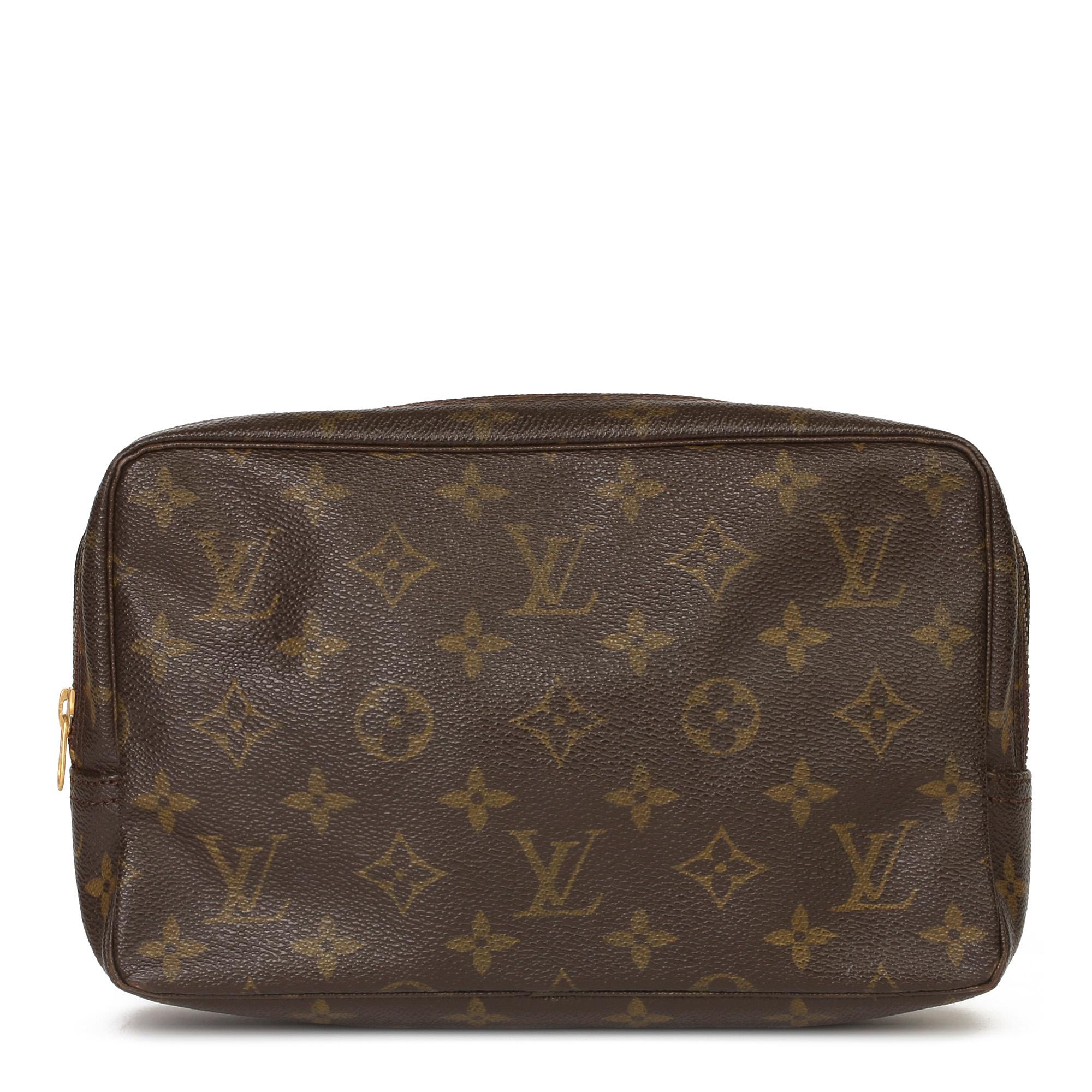 HB3734 Louis Vuitton Brown Monogram Coated Canvas Vintage Trousse Toilette 23 In Good Condition In Bishop's Stortford, Hertfordshire