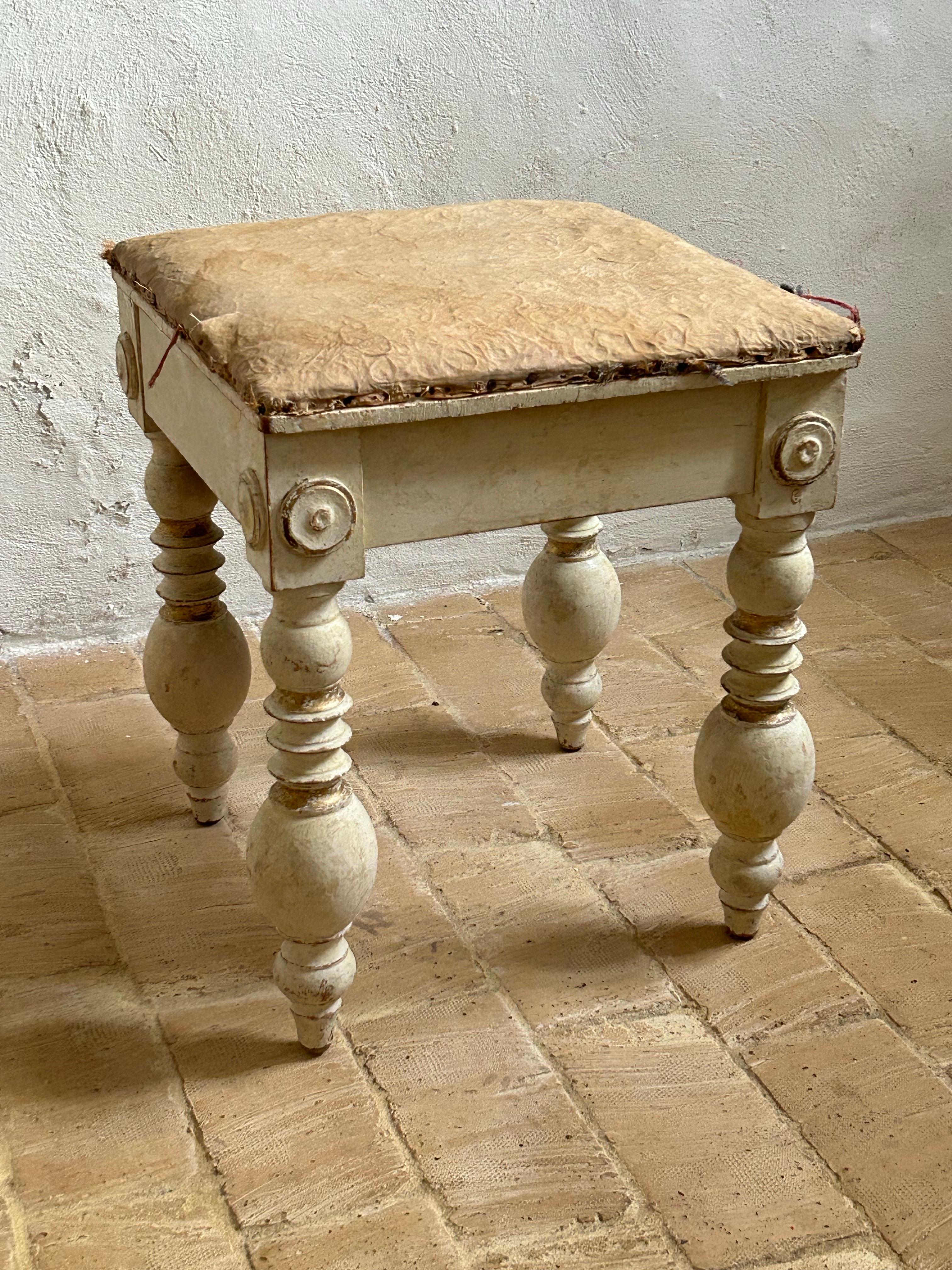 H.E. Freund Artist’s Stool in Original Paint, Denmark, 1830s For Sale 1