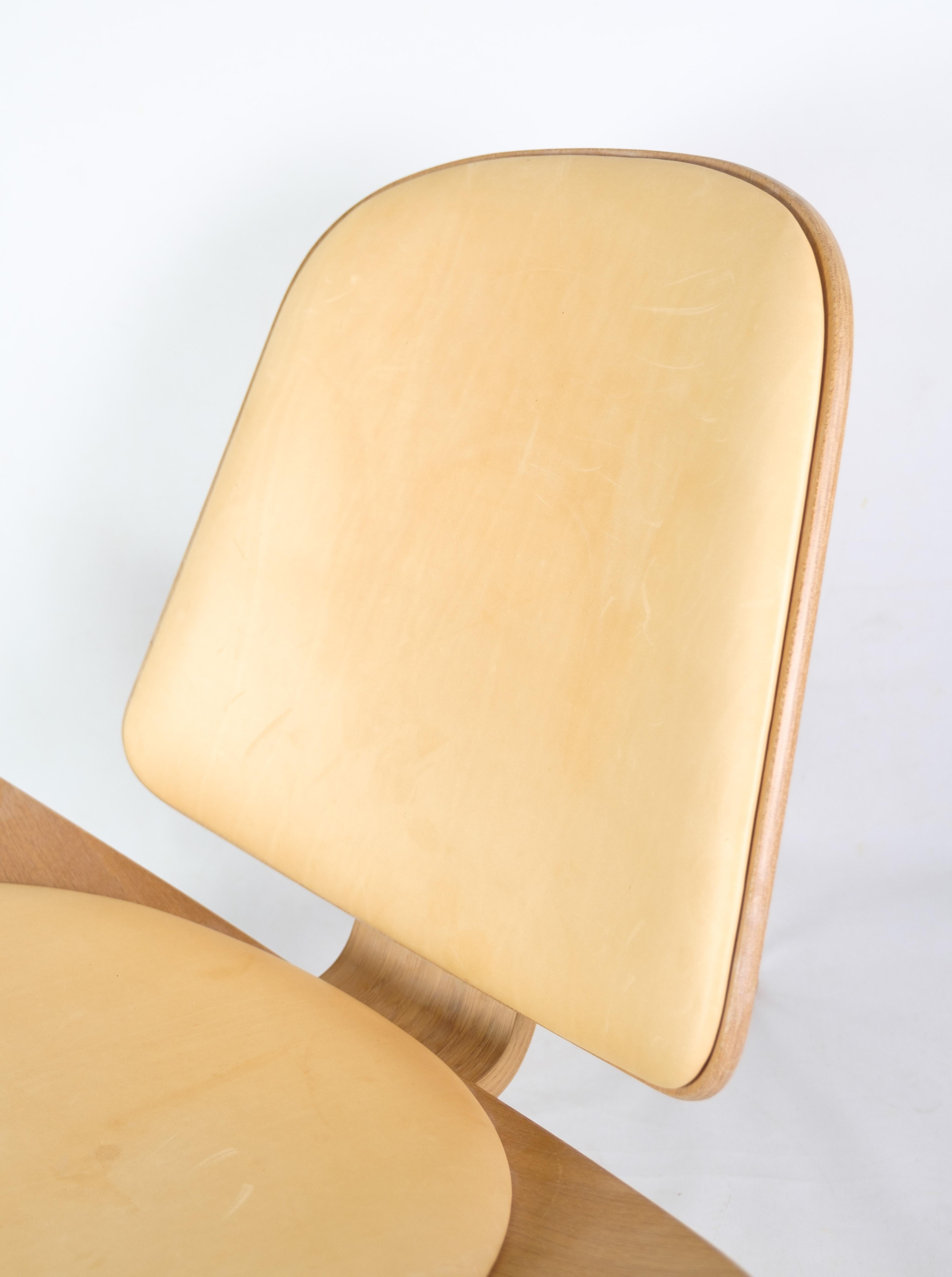 Danish he shell chair model CH07, designed by Hans J. Wegner, made of oak from 2007