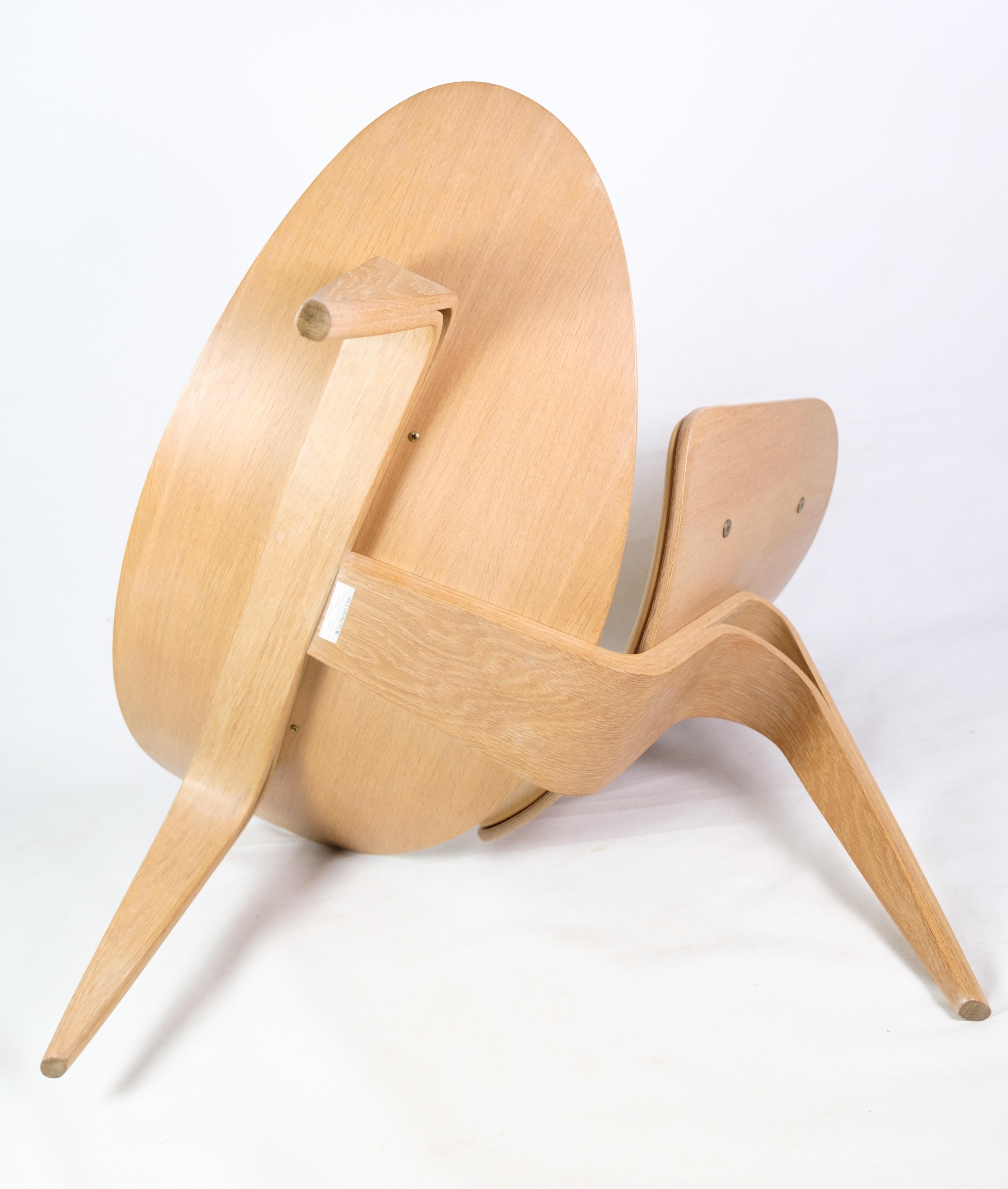 he shell chair model CH07, designed by Hans J. Wegner, made of oak from 2007 2