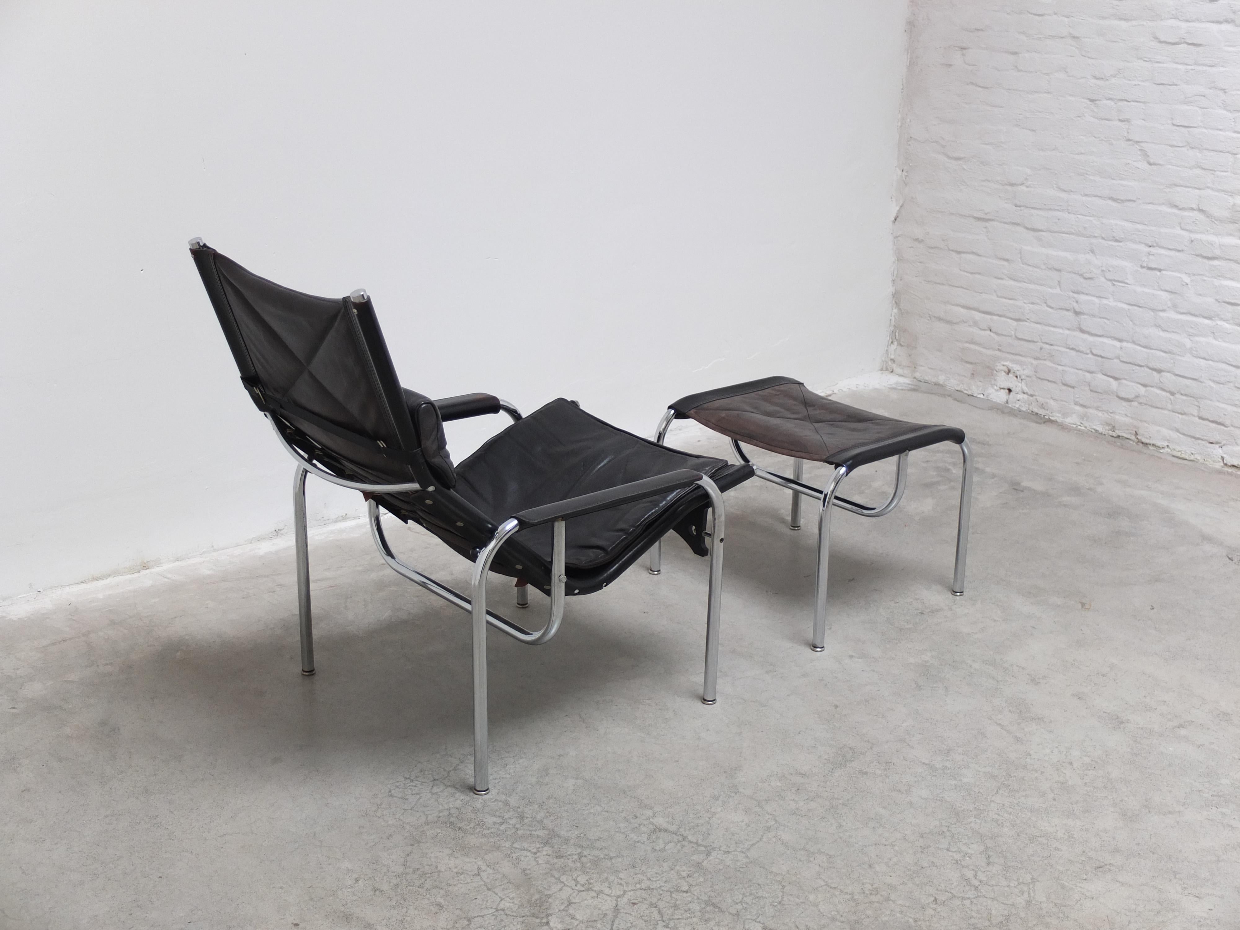 'HE1106' Lounge Chair with Ottoman by Hans Eichenberger for Strässle, 1978 In Good Condition For Sale In Antwerpen, VAN