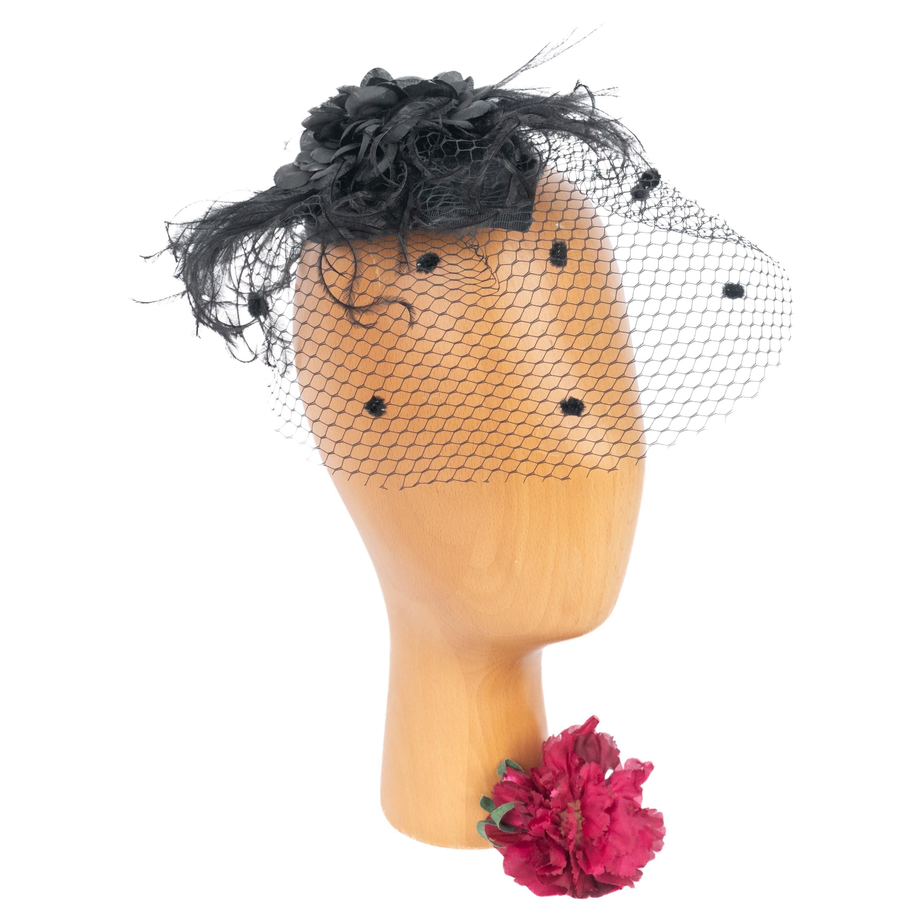 Head accessory / fascinator hat not signed