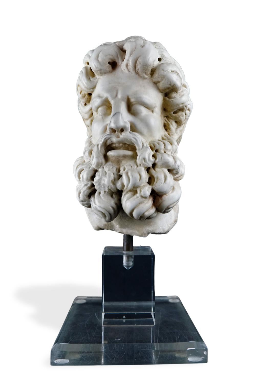 18th Century and Earlier Head in Marble For Sale