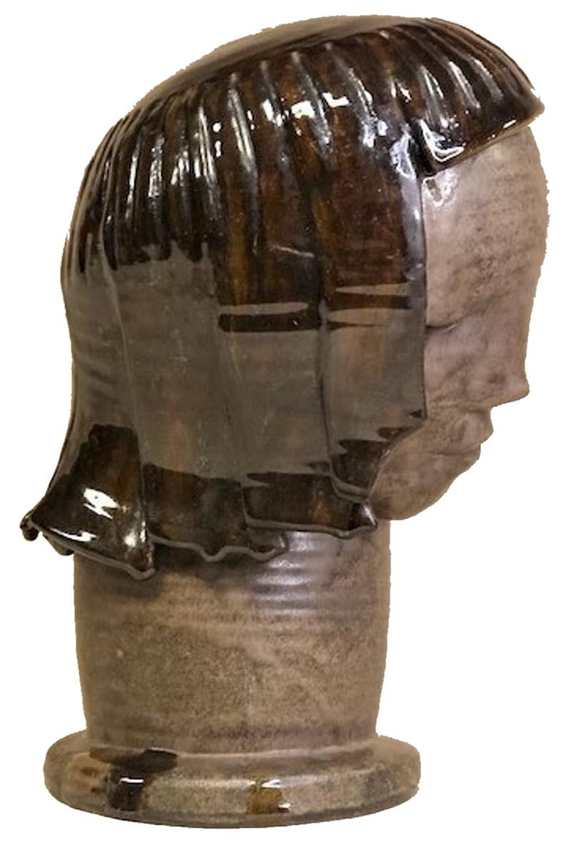Linn Lovejoy Phelan, Kopf einer Frau, modernistische Keramikskulptur, 1953 (Moderne der Mitte des Jahrhunderts) im Angebot
