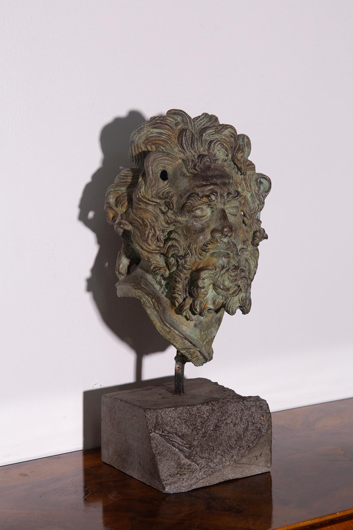 Classical Greek Head of Lacoonte in patinated bronze, 20th cent