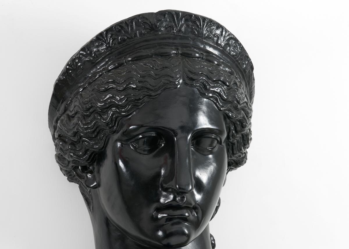 Cabeza de la Dama de la Libertad de la colección de Thierry Despont Estadounidense en venta
