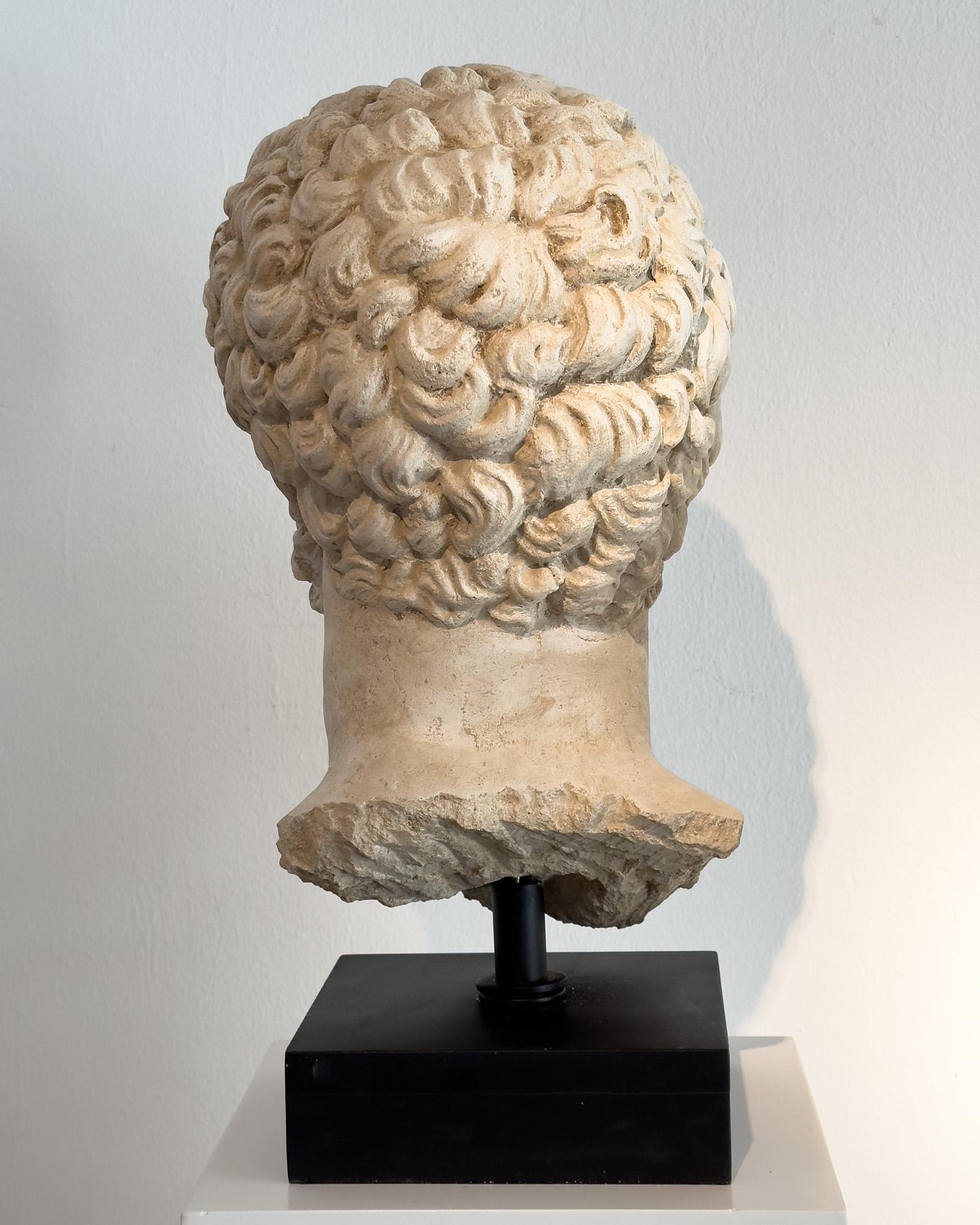Kopf von Lucius Verus im antiken römischen Stil  (Spanisch) im Angebot