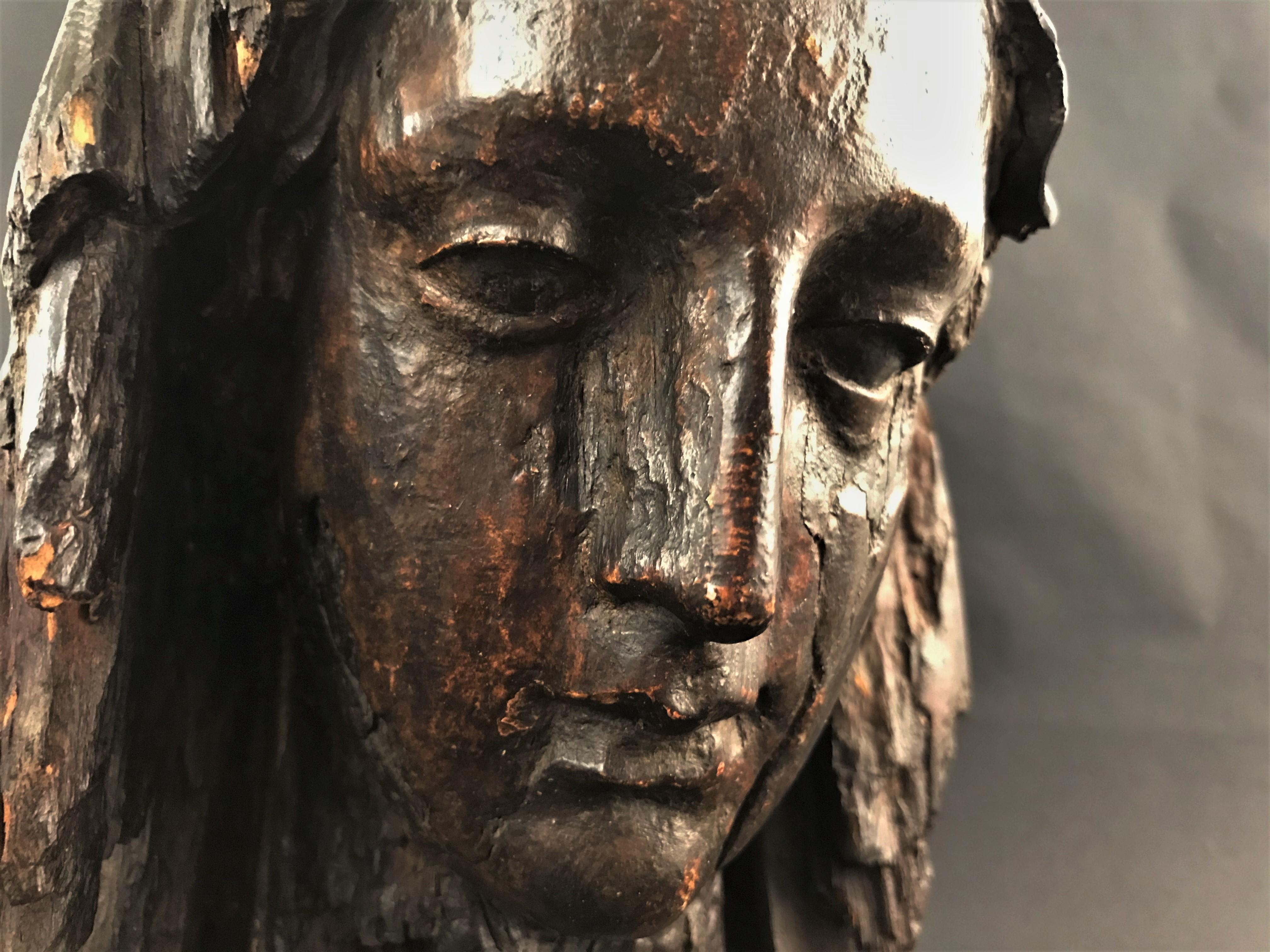 Head of Virgin in Carved Wood and Patinated Medieval Period 15th Century 7