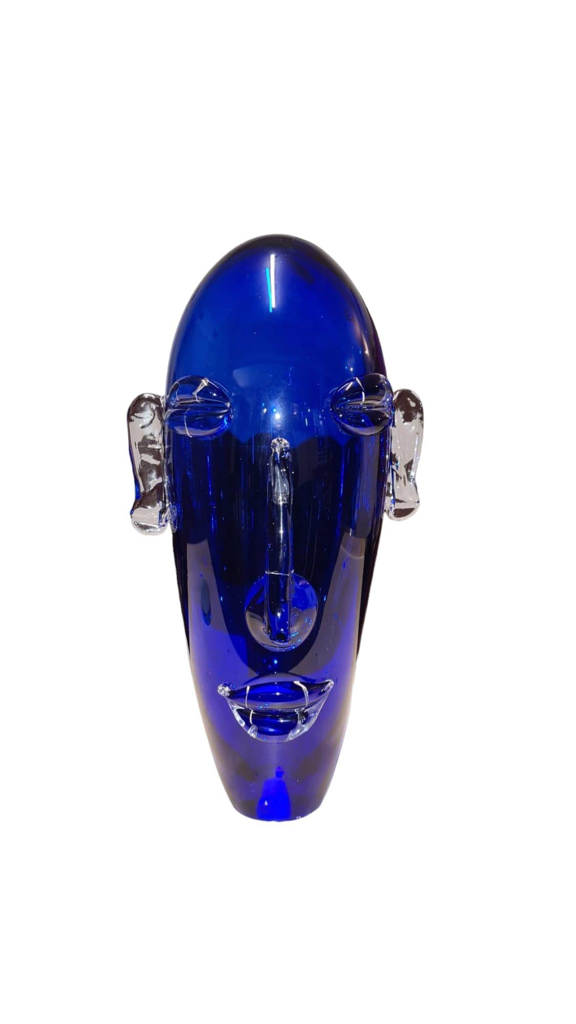 Hand-Crafted Head sculpture in sapphire blue Murano blown glass, decorative object available For Sale
